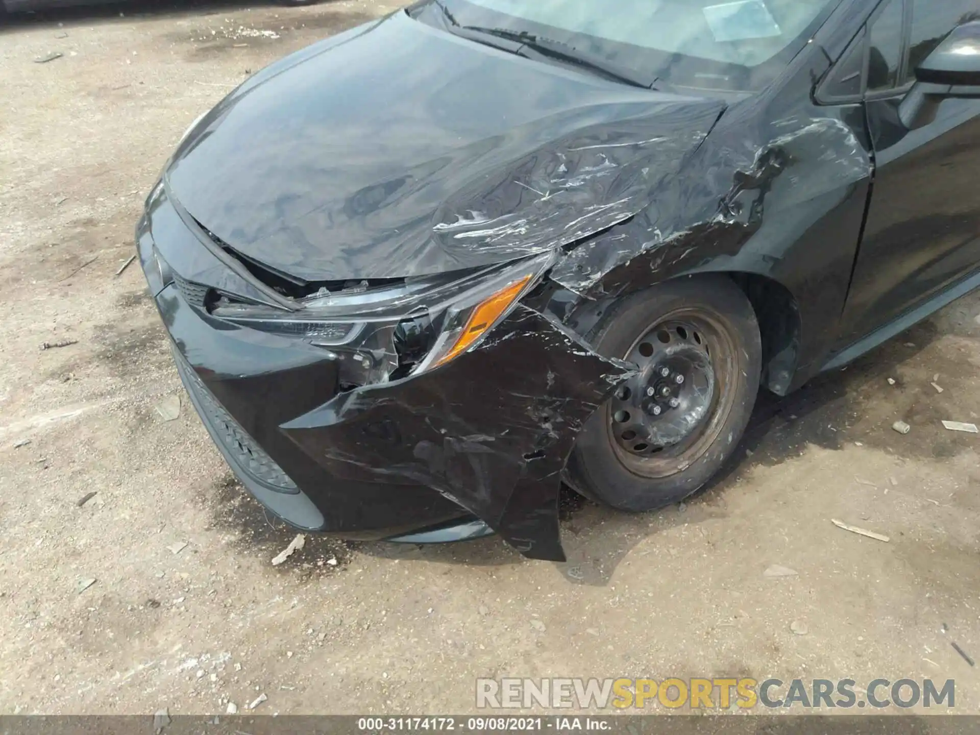 6 Photograph of a damaged car 5YFDPRAE7LP005640 TOYOTA COROLLA 2020