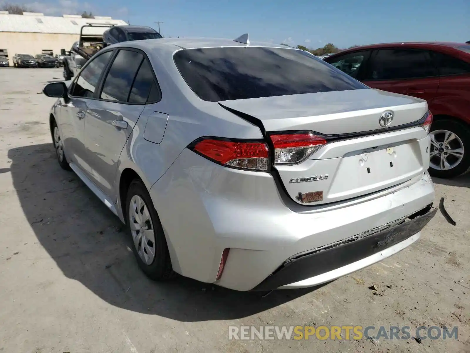 3 Photograph of a damaged car 5YFDPRAE7LP009106 TOYOTA COROLLA 2020