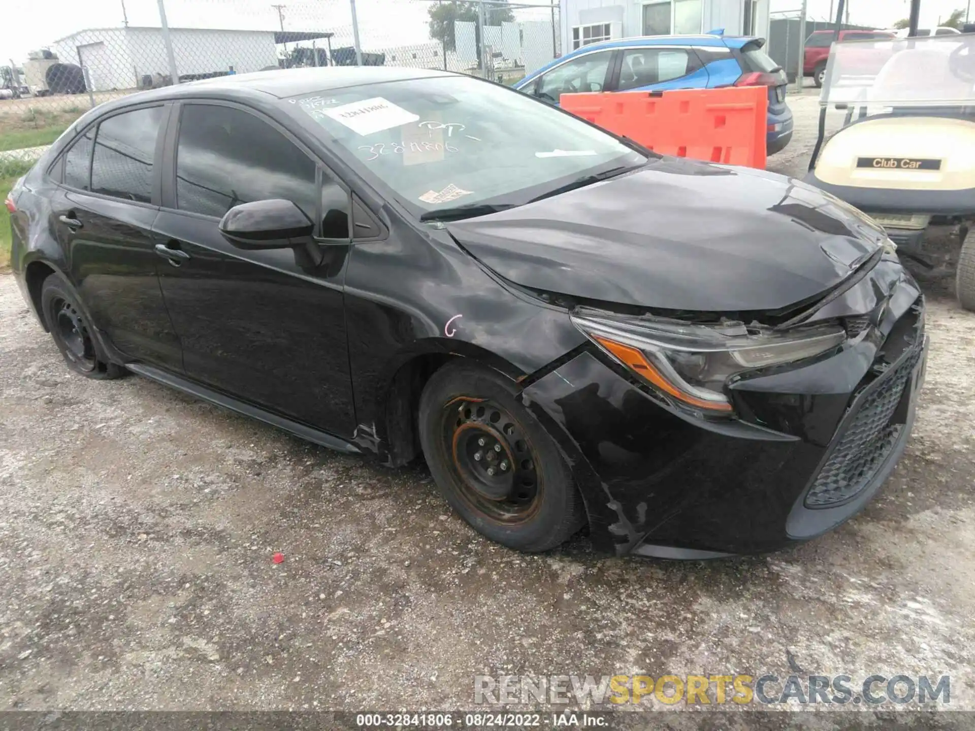 1 Photograph of a damaged car 5YFDPRAE7LP033812 TOYOTA COROLLA 2020