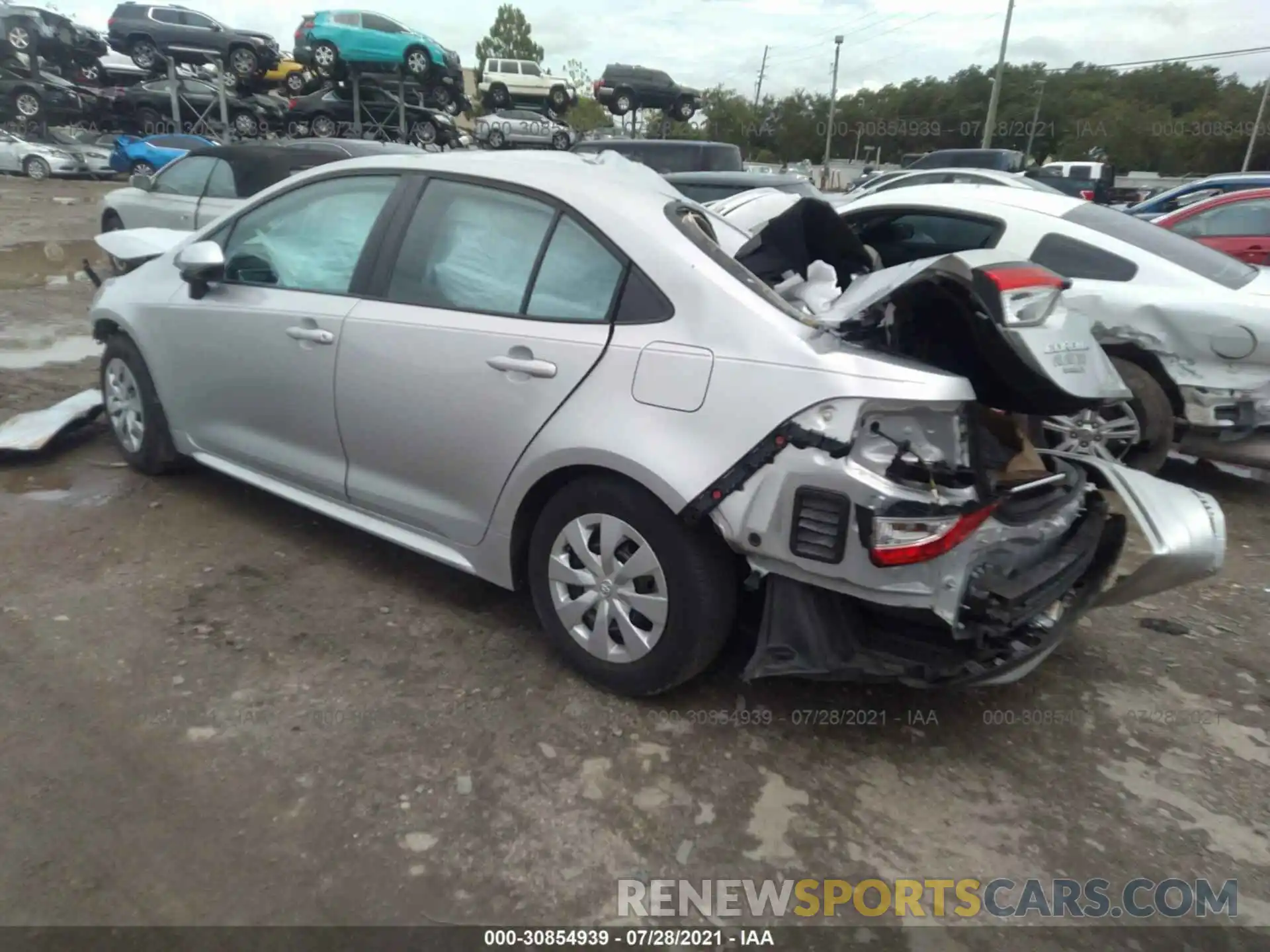 3 Photograph of a damaged car 5YFDPRAE7LP042722 TOYOTA COROLLA 2020