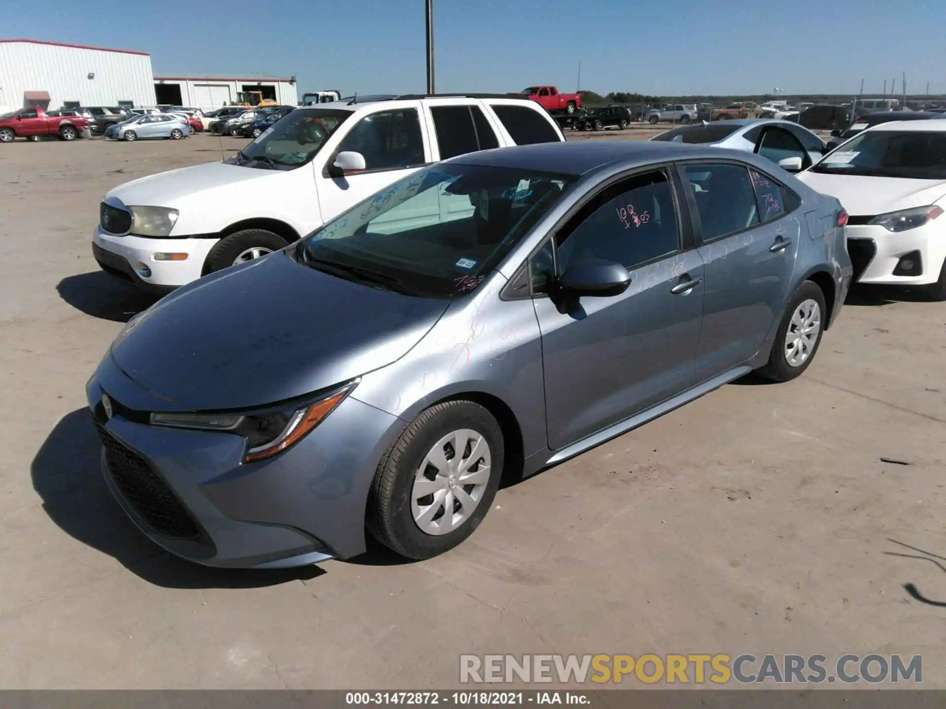 2 Photograph of a damaged car 5YFDPRAE7LP052120 TOYOTA COROLLA 2020