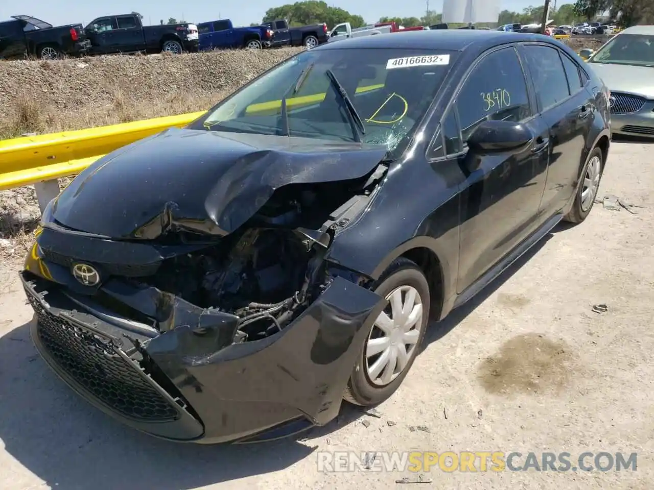 2 Photograph of a damaged car 5YFDPRAE7LP057589 TOYOTA COROLLA 2020