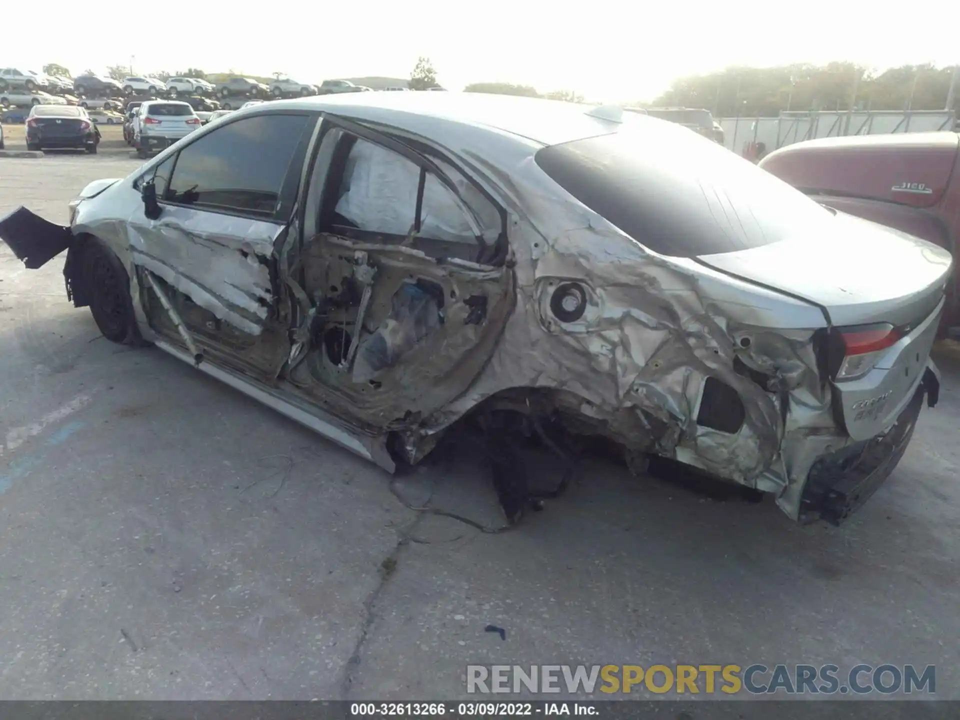 3 Photograph of a damaged car 5YFDPRAE7LP063781 TOYOTA COROLLA 2020