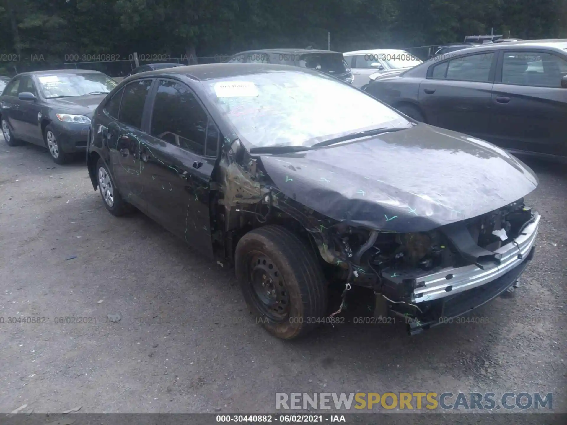 1 Photograph of a damaged car 5YFDPRAE7LP067216 TOYOTA COROLLA 2020