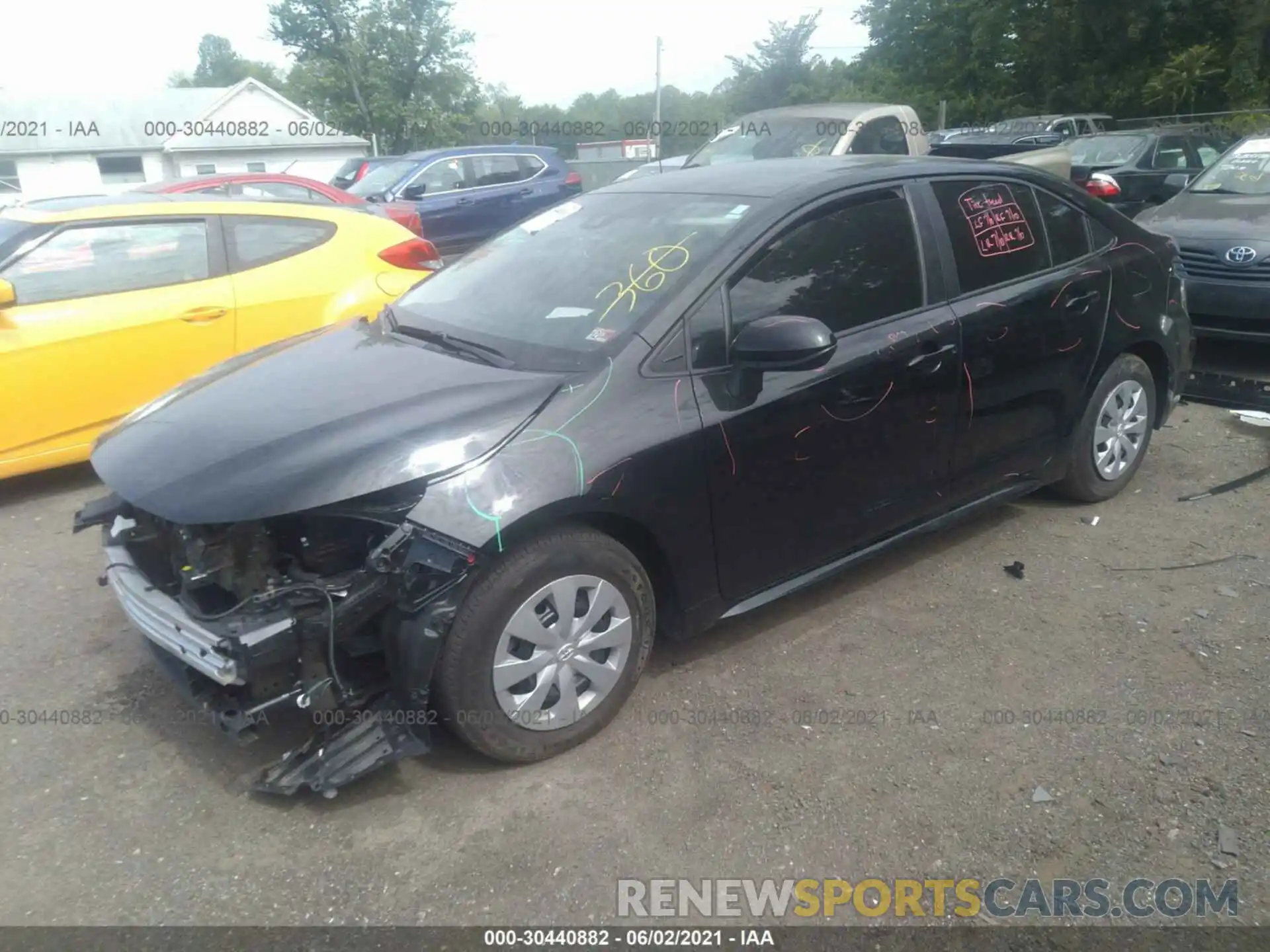 2 Photograph of a damaged car 5YFDPRAE7LP067216 TOYOTA COROLLA 2020