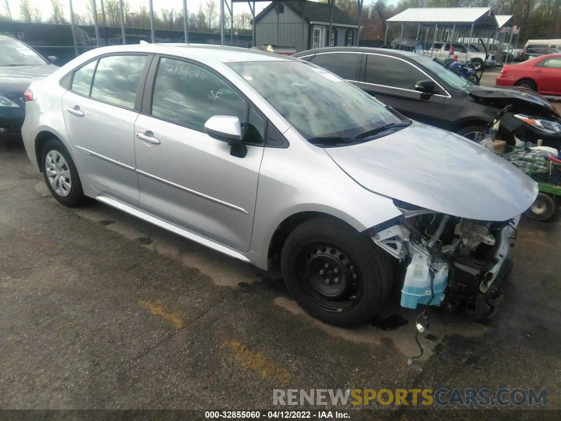 1 Photograph of a damaged car 5YFDPRAE7LP094898 TOYOTA COROLLA 2020