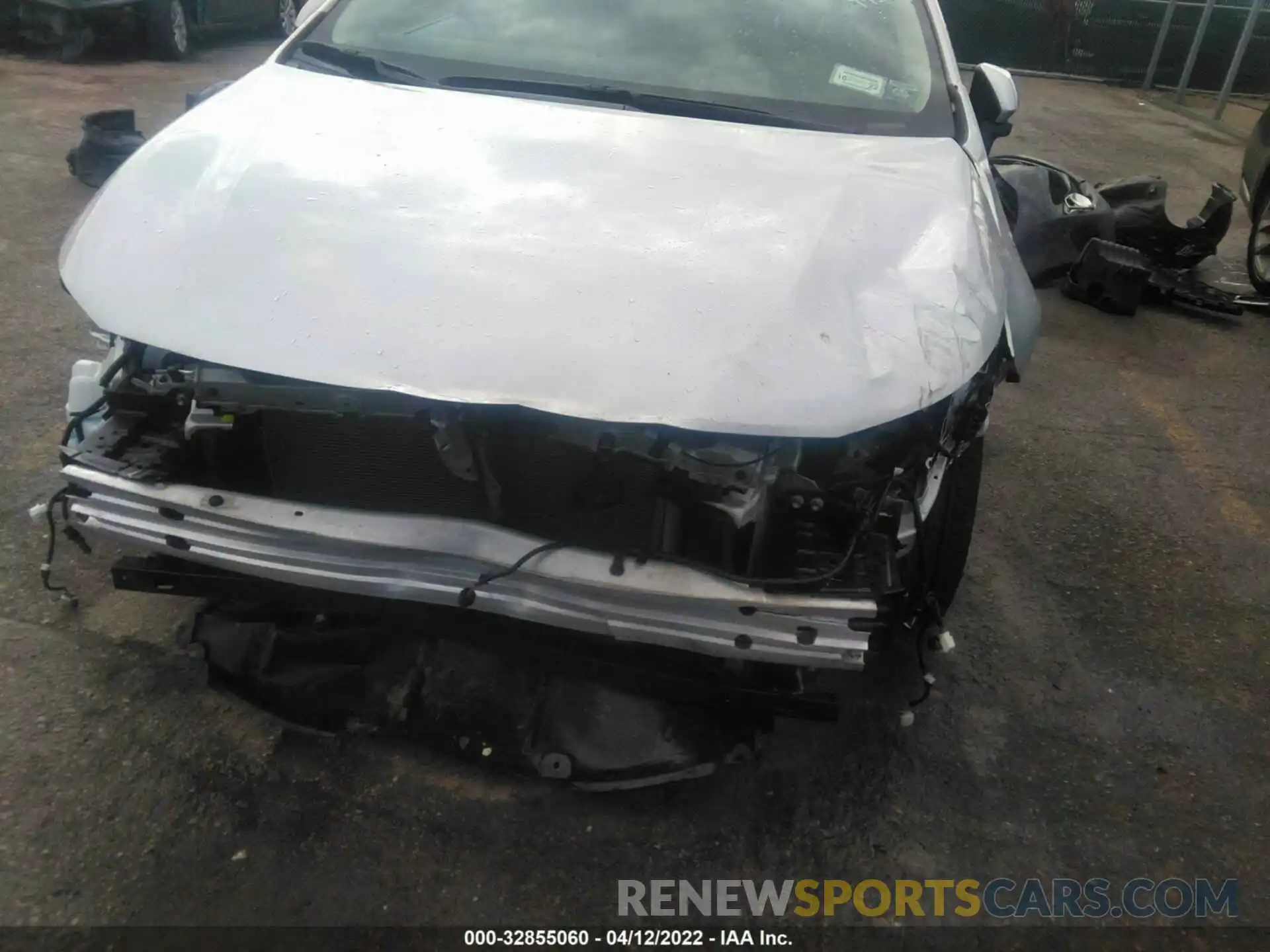 6 Photograph of a damaged car 5YFDPRAE7LP094898 TOYOTA COROLLA 2020