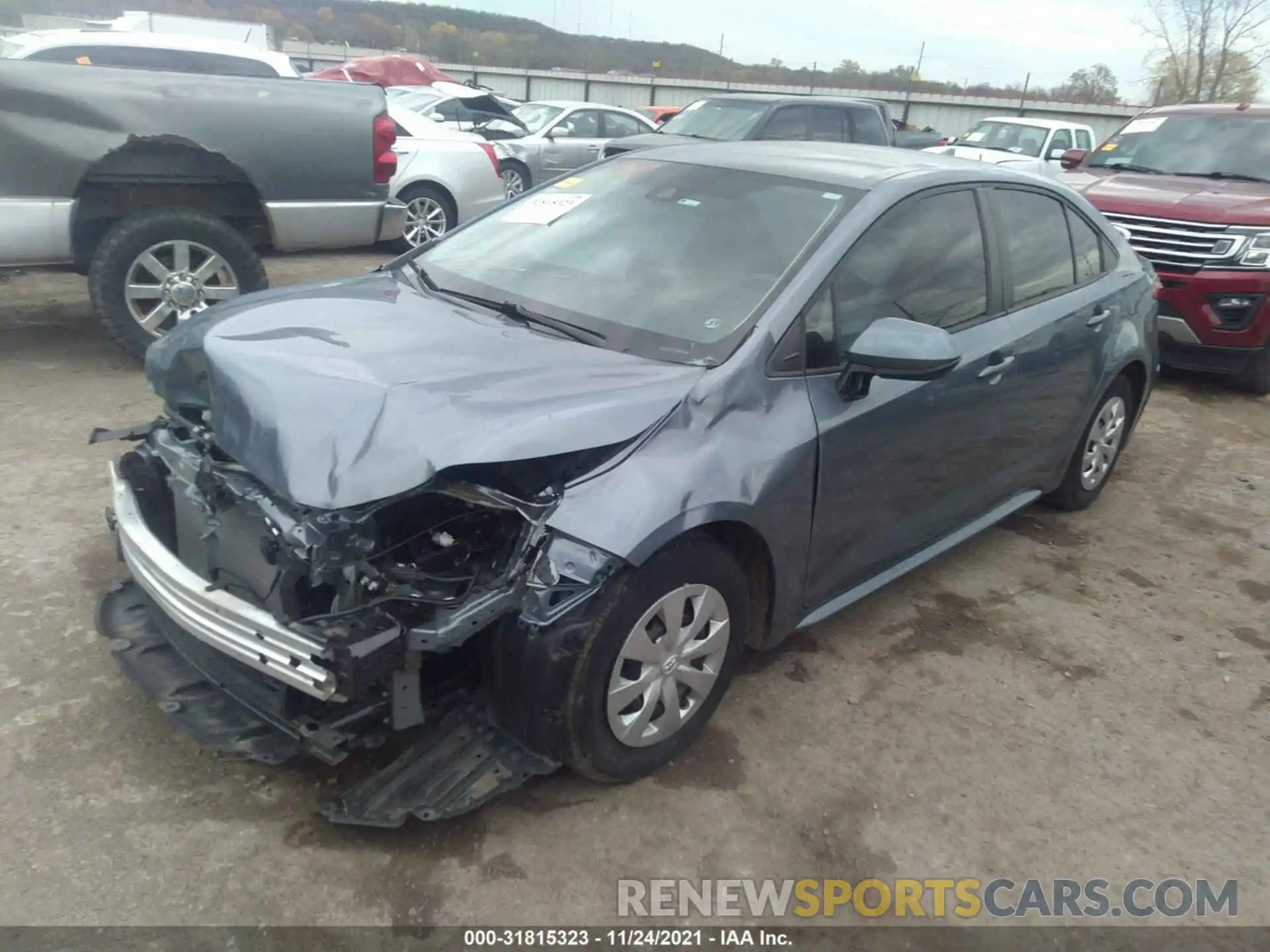 2 Photograph of a damaged car 5YFDPRAE7LP104765 TOYOTA COROLLA 2020