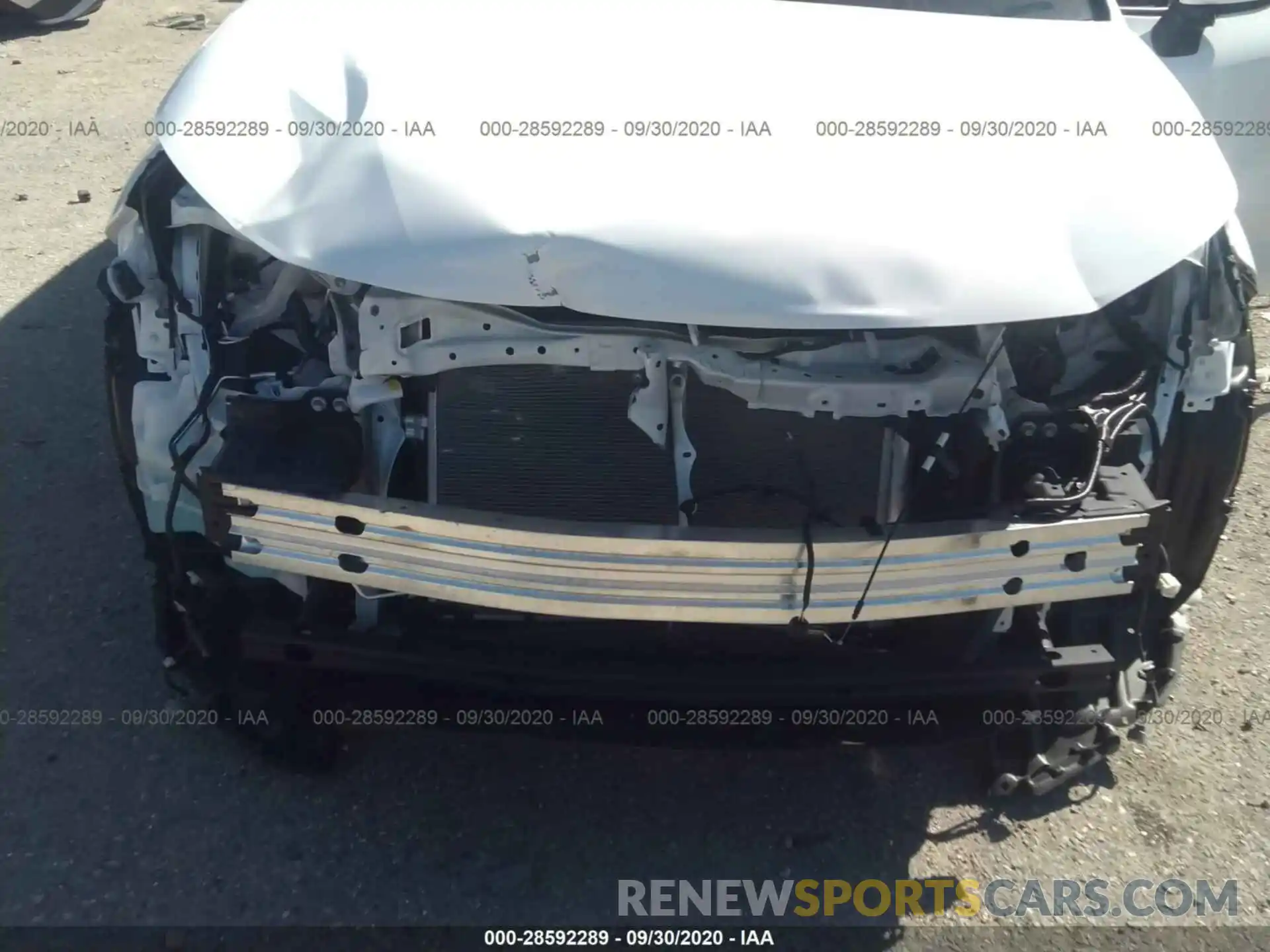 6 Photograph of a damaged car 5YFDPRAE7LP144411 TOYOTA COROLLA 2020