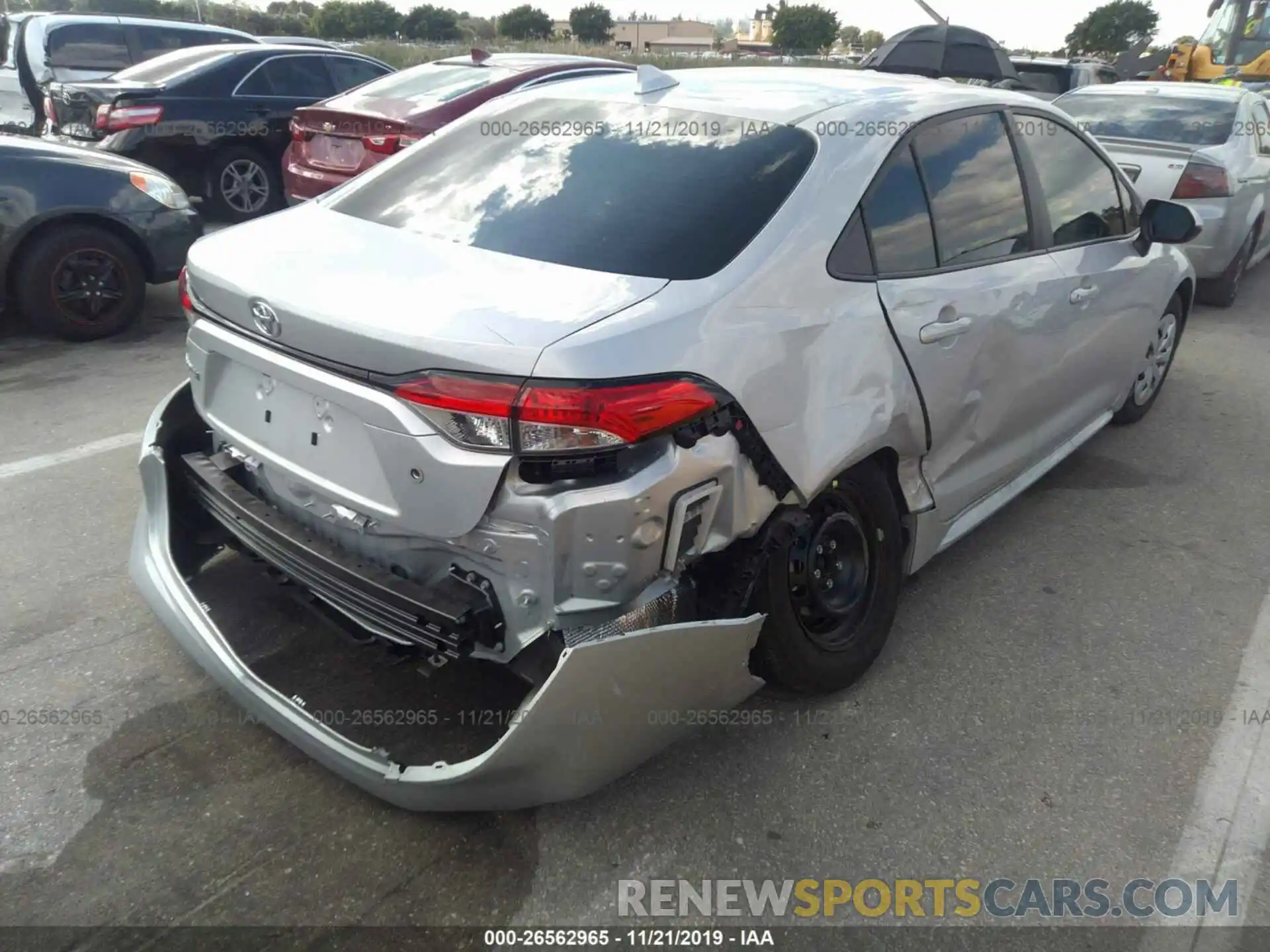 6 Photograph of a damaged car 5YFDPRAE8LP006778 TOYOTA COROLLA 2020