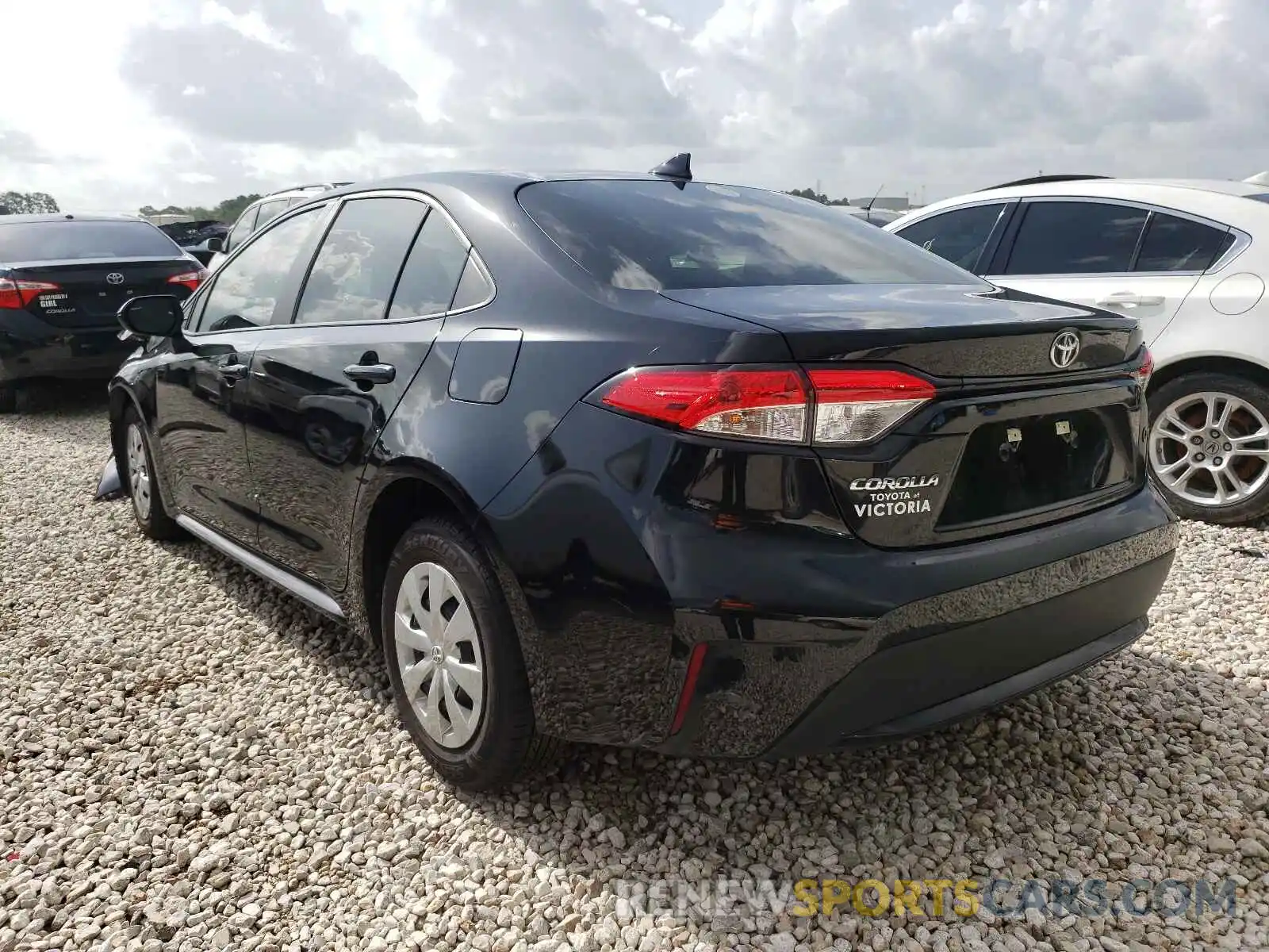 3 Photograph of a damaged car 5YFDPRAE8LP028697 TOYOTA COROLLA 2020