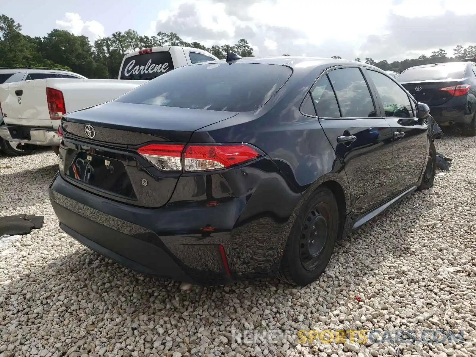 4 Photograph of a damaged car 5YFDPRAE8LP028697 TOYOTA COROLLA 2020