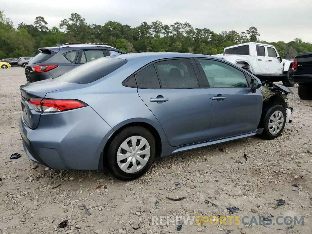 3 Photograph of a damaged car 5YFDPRAE8LP047458 TOYOTA COROLLA 2020