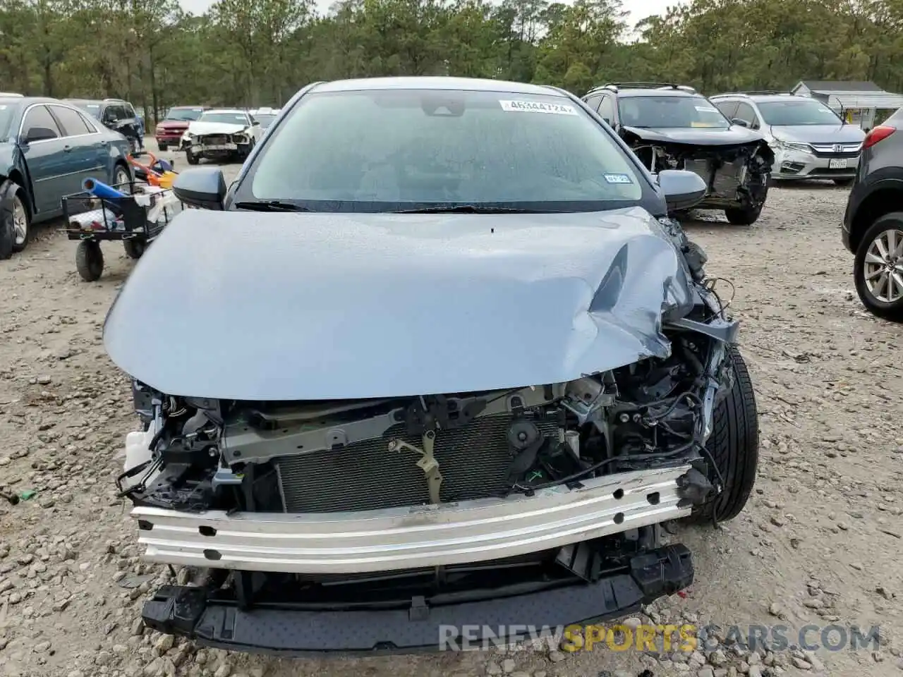 5 Photograph of a damaged car 5YFDPRAE8LP047458 TOYOTA COROLLA 2020