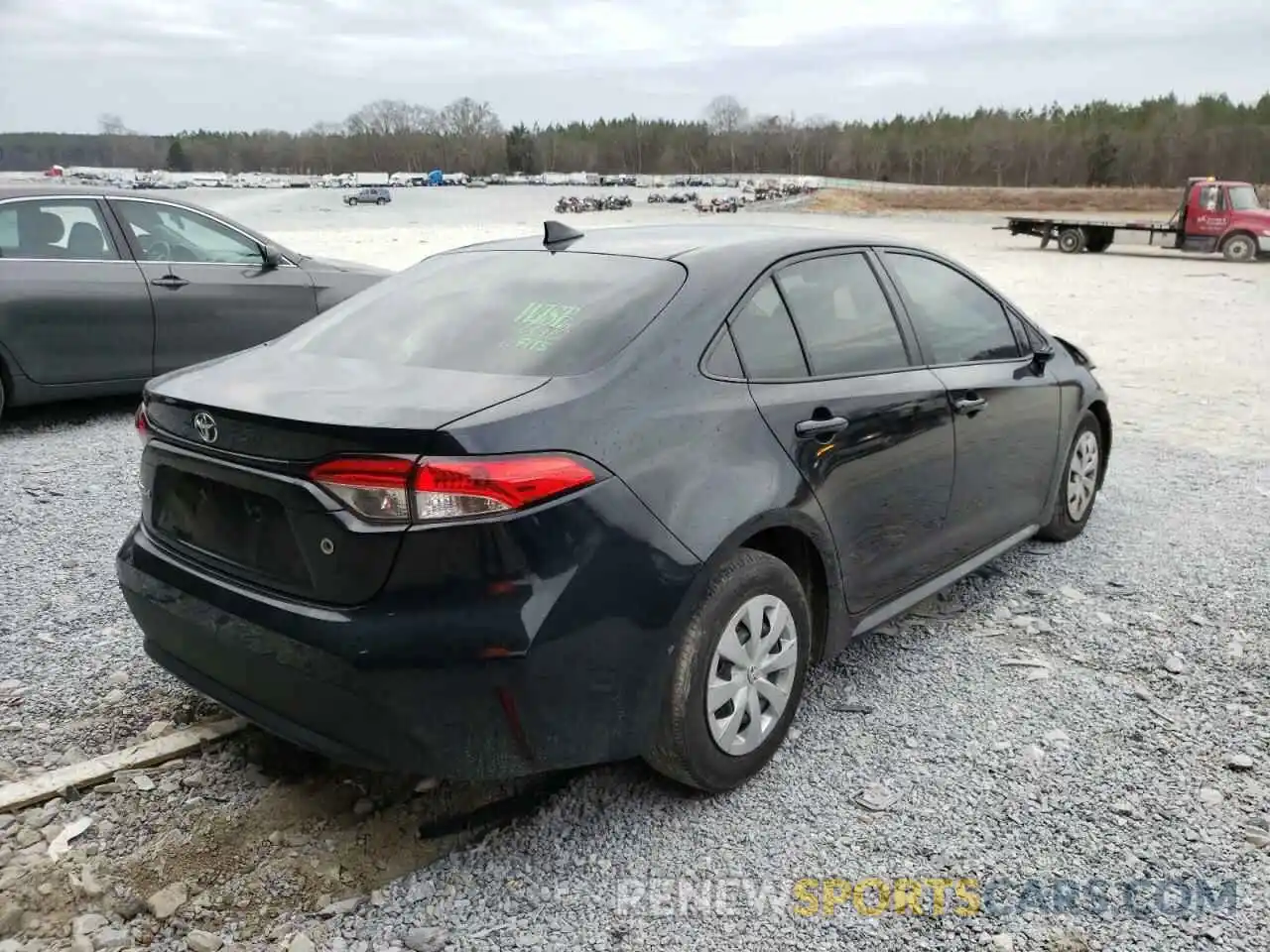 4 Photograph of a damaged car 5YFDPRAE8LP054216 TOYOTA COROLLA 2020