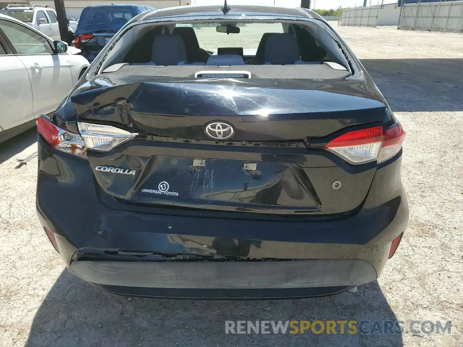 9 Photograph of a damaged car 5YFDPRAE8LP060100 TOYOTA COROLLA 2020