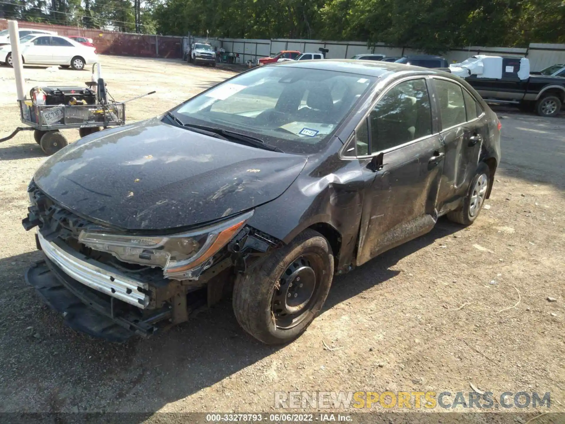 6 Photograph of a damaged car 5YFDPRAE8LP061666 TOYOTA COROLLA 2020