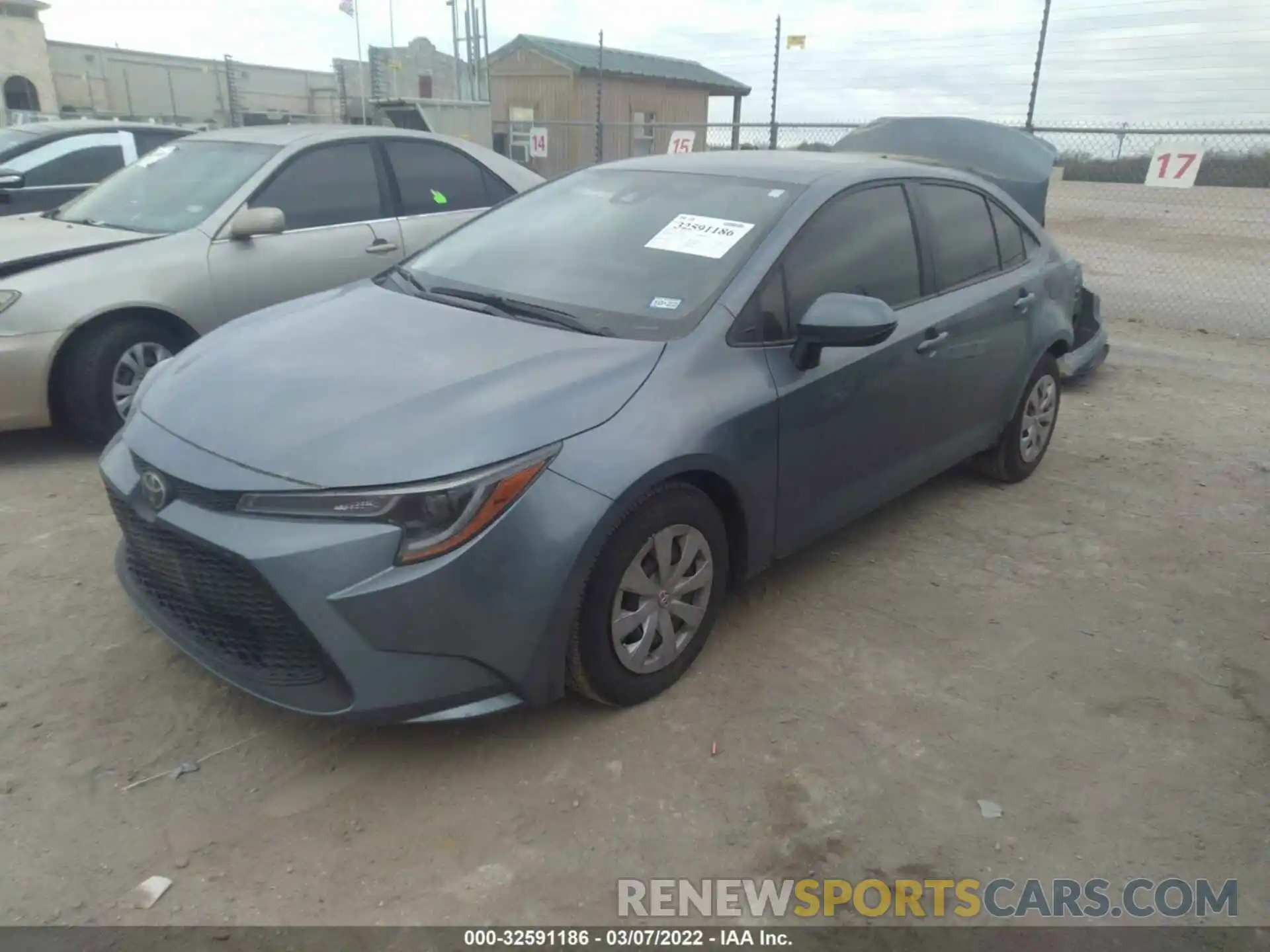 2 Photograph of a damaged car 5YFDPRAE8LP065927 TOYOTA COROLLA 2020