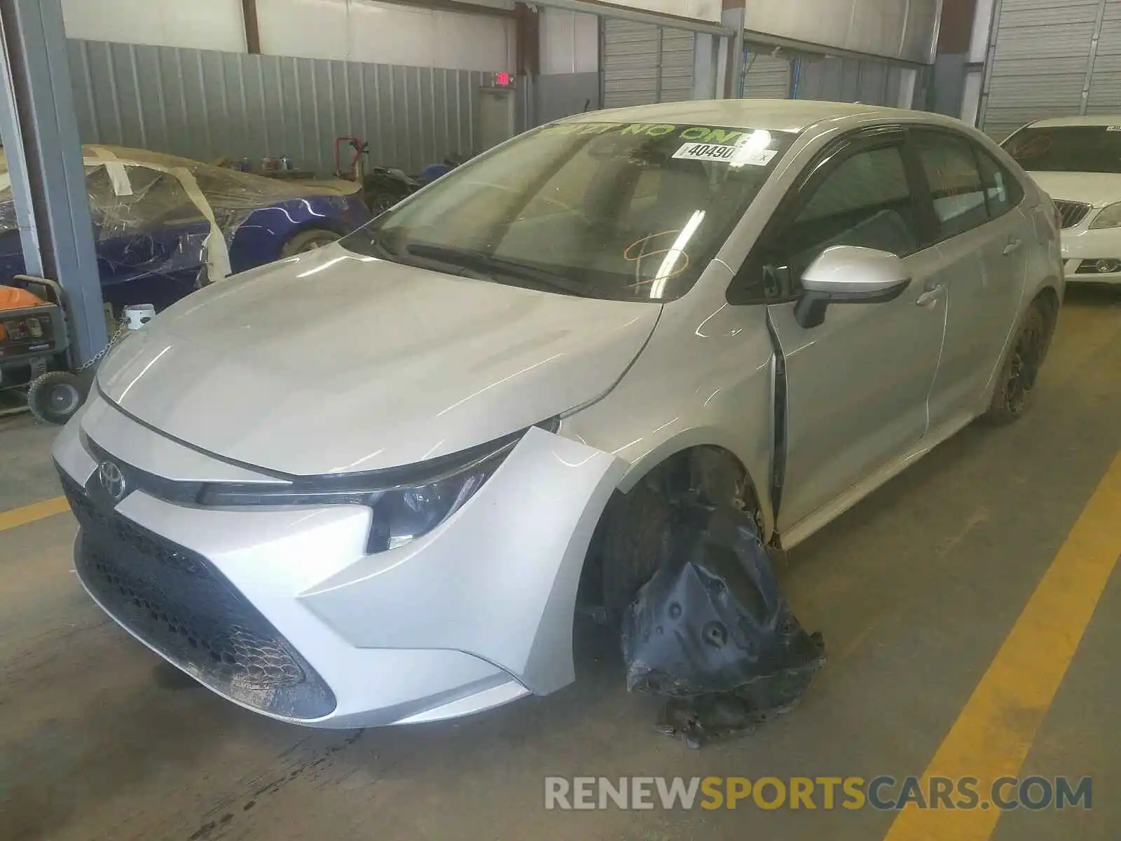 2 Photograph of a damaged car 5YFDPRAE8LP073171 TOYOTA COROLLA 2020