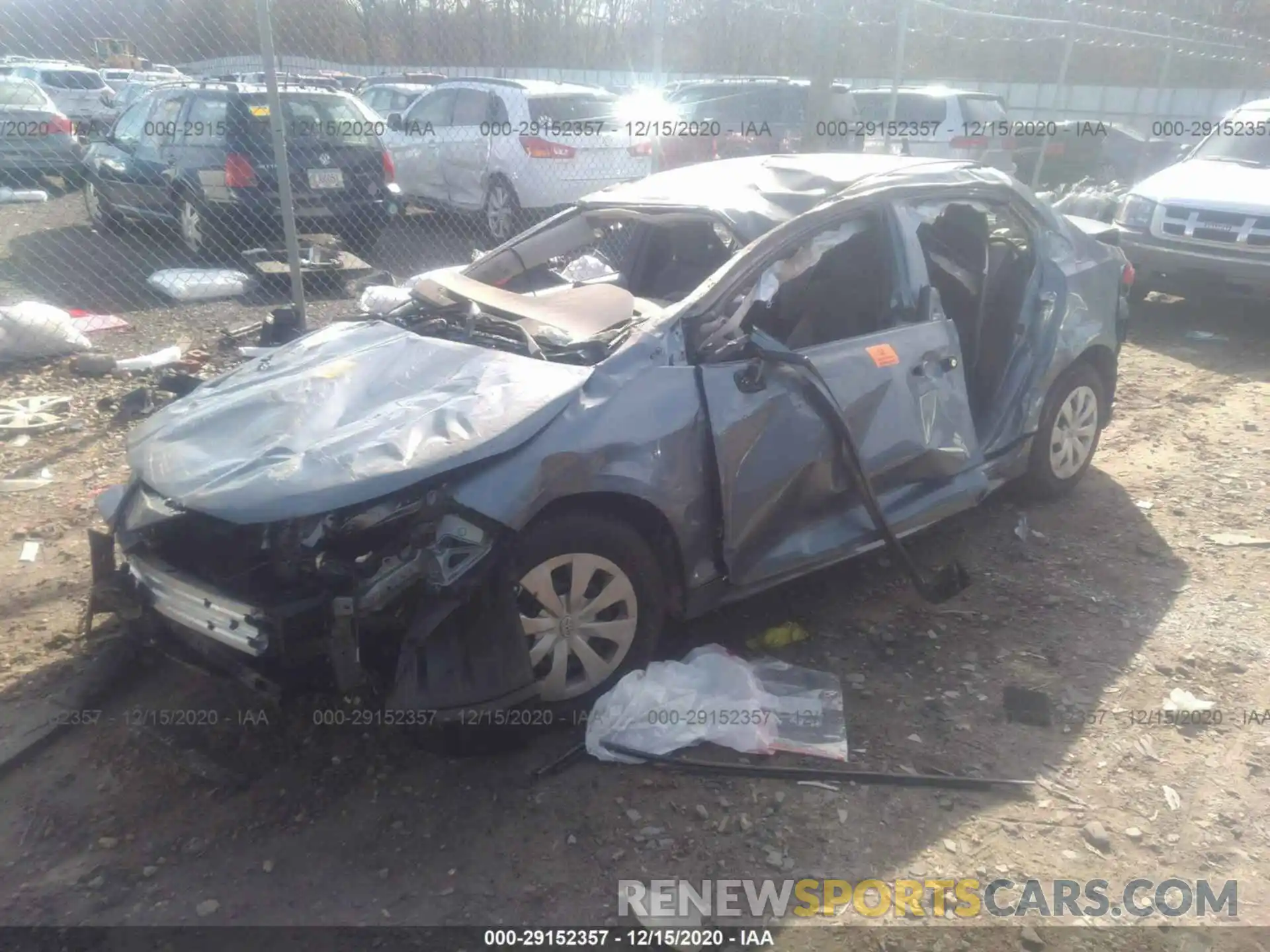 2 Photograph of a damaged car 5YFDPRAE8LP110543 TOYOTA COROLLA 2020