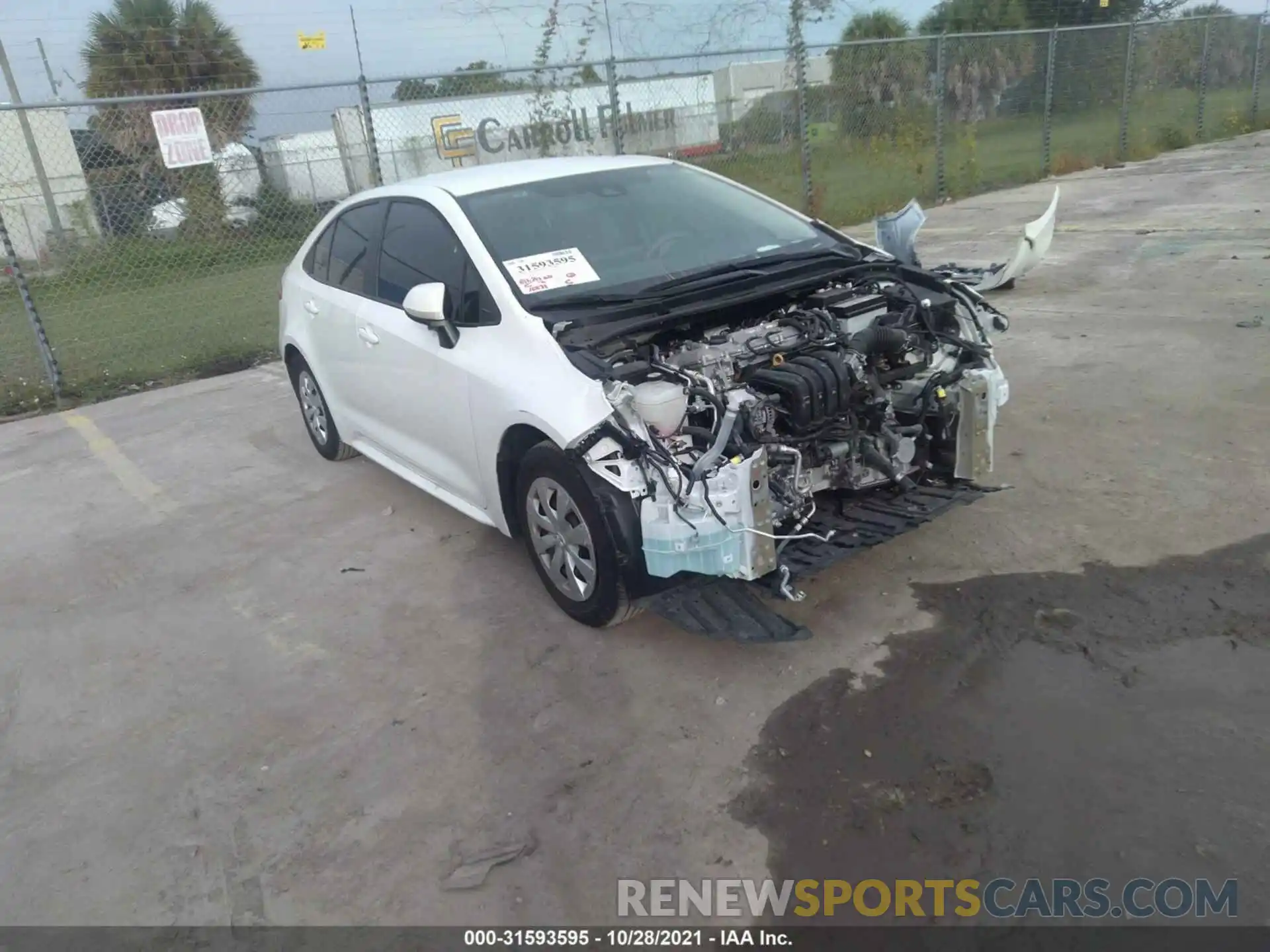 1 Photograph of a damaged car 5YFDPRAE9LP005896 TOYOTA COROLLA 2020