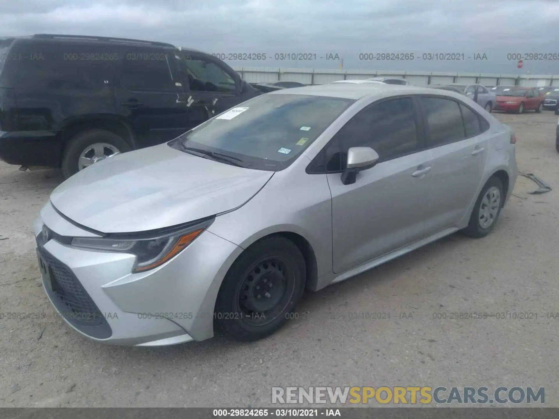 2 Photograph of a damaged car 5YFDPRAE9LP028532 TOYOTA COROLLA 2020