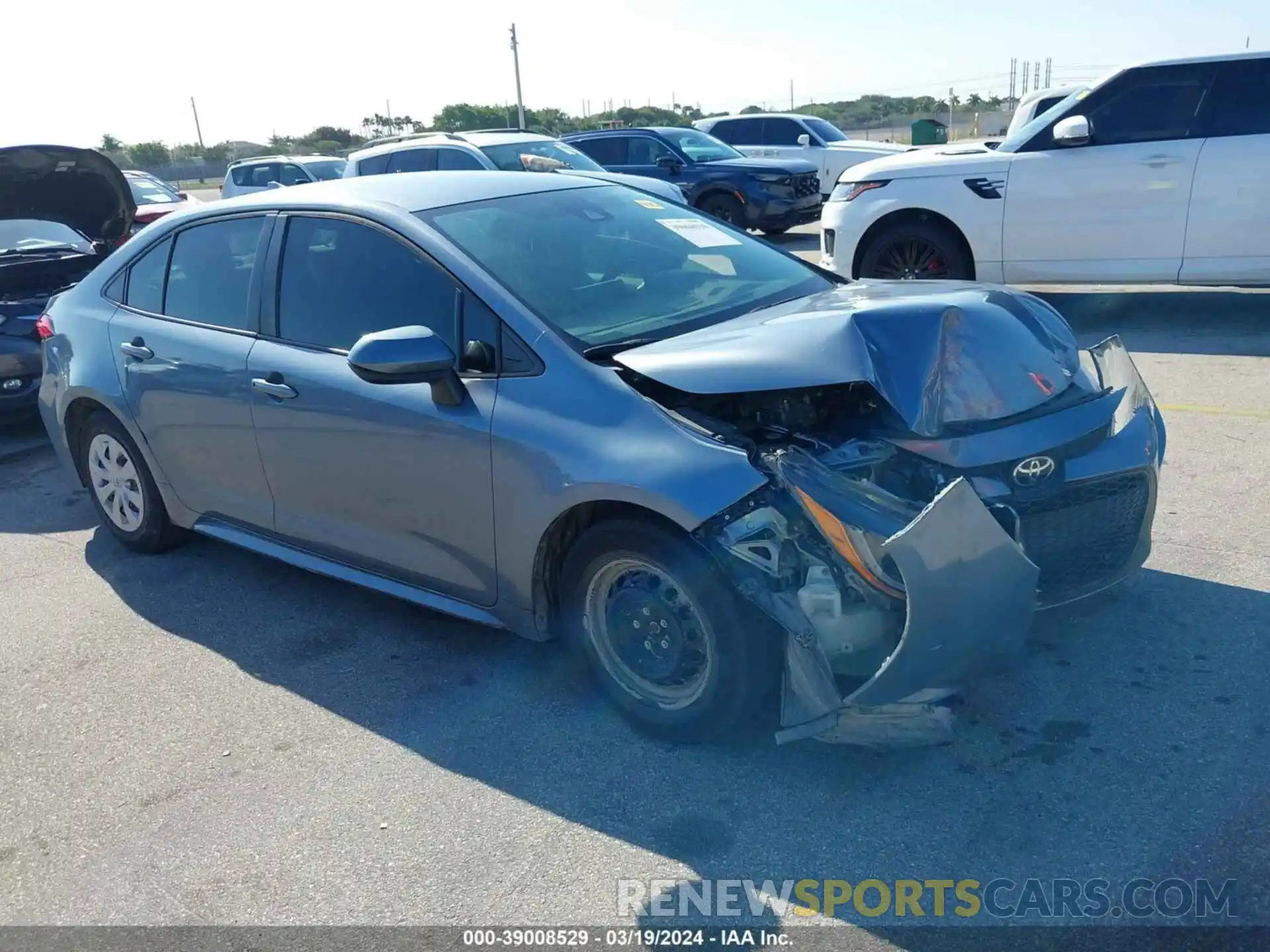 1 Photograph of a damaged car 5YFDPRAE9LP050790 TOYOTA COROLLA 2020