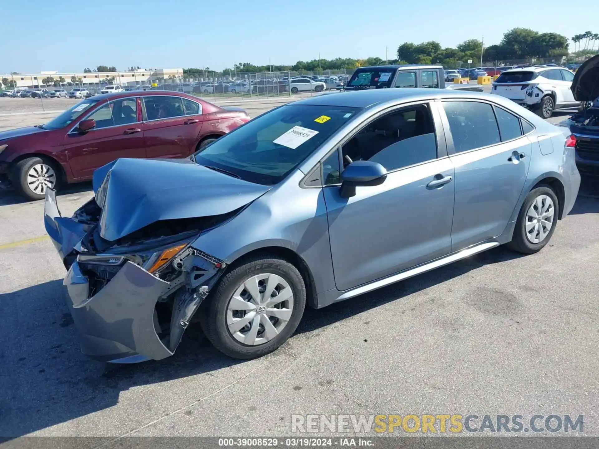 2 Photograph of a damaged car 5YFDPRAE9LP050790 TOYOTA COROLLA 2020