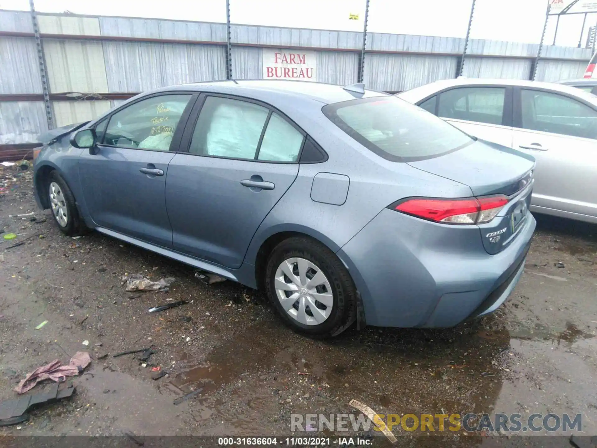 3 Photograph of a damaged car 5YFDPRAE9LP057982 TOYOTA COROLLA 2020