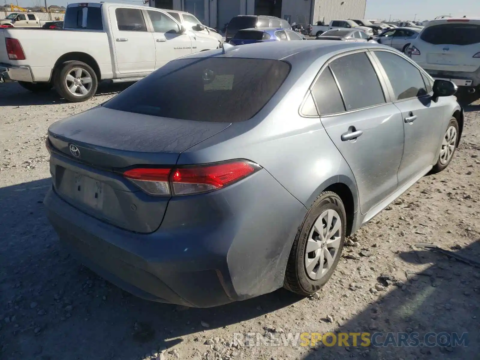 4 Photograph of a damaged car 5YFDPRAE9LP064754 TOYOTA COROLLA 2020