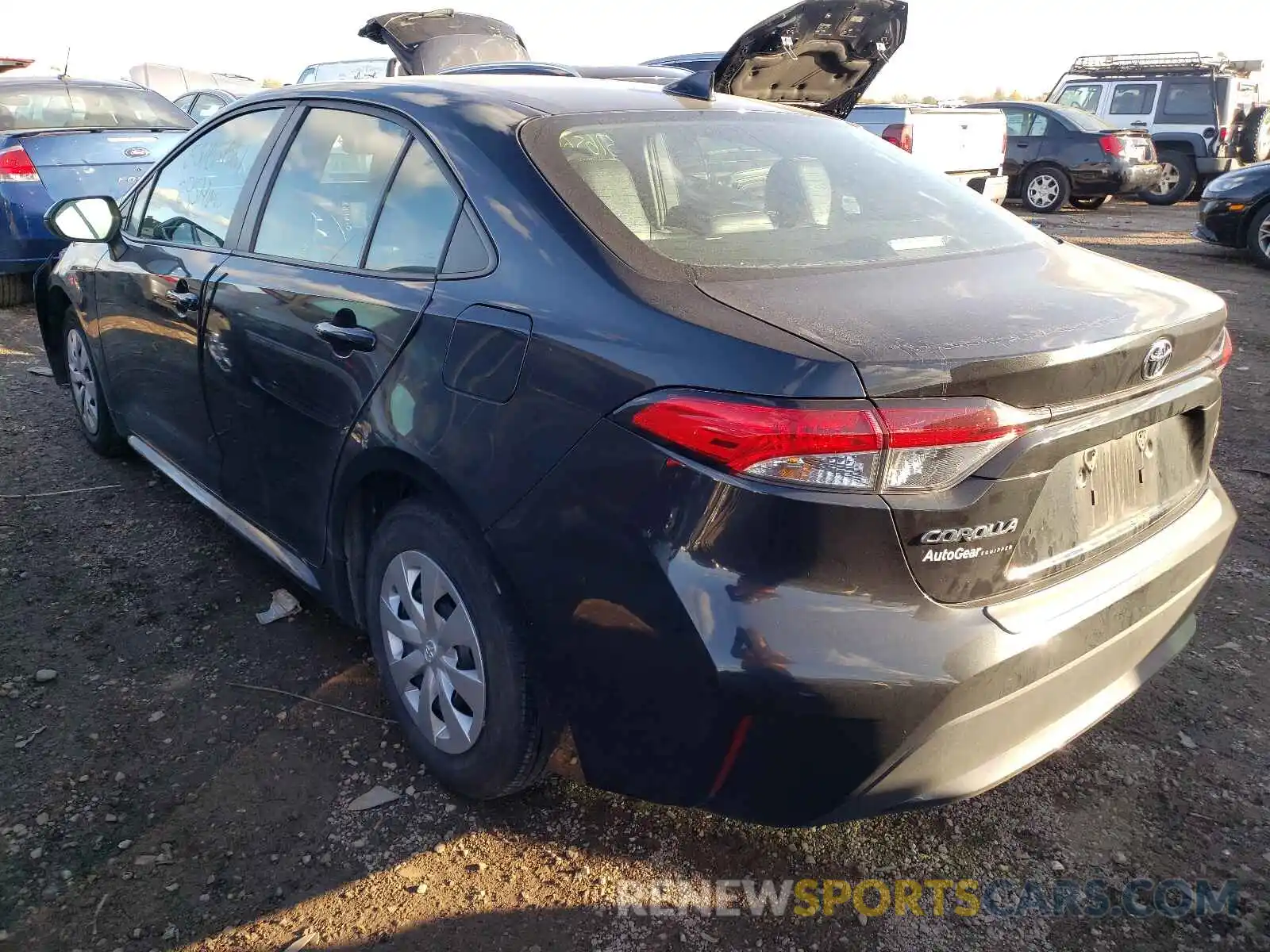 3 Photograph of a damaged car 5YFDPRAE9LP065080 TOYOTA COROLLA 2020