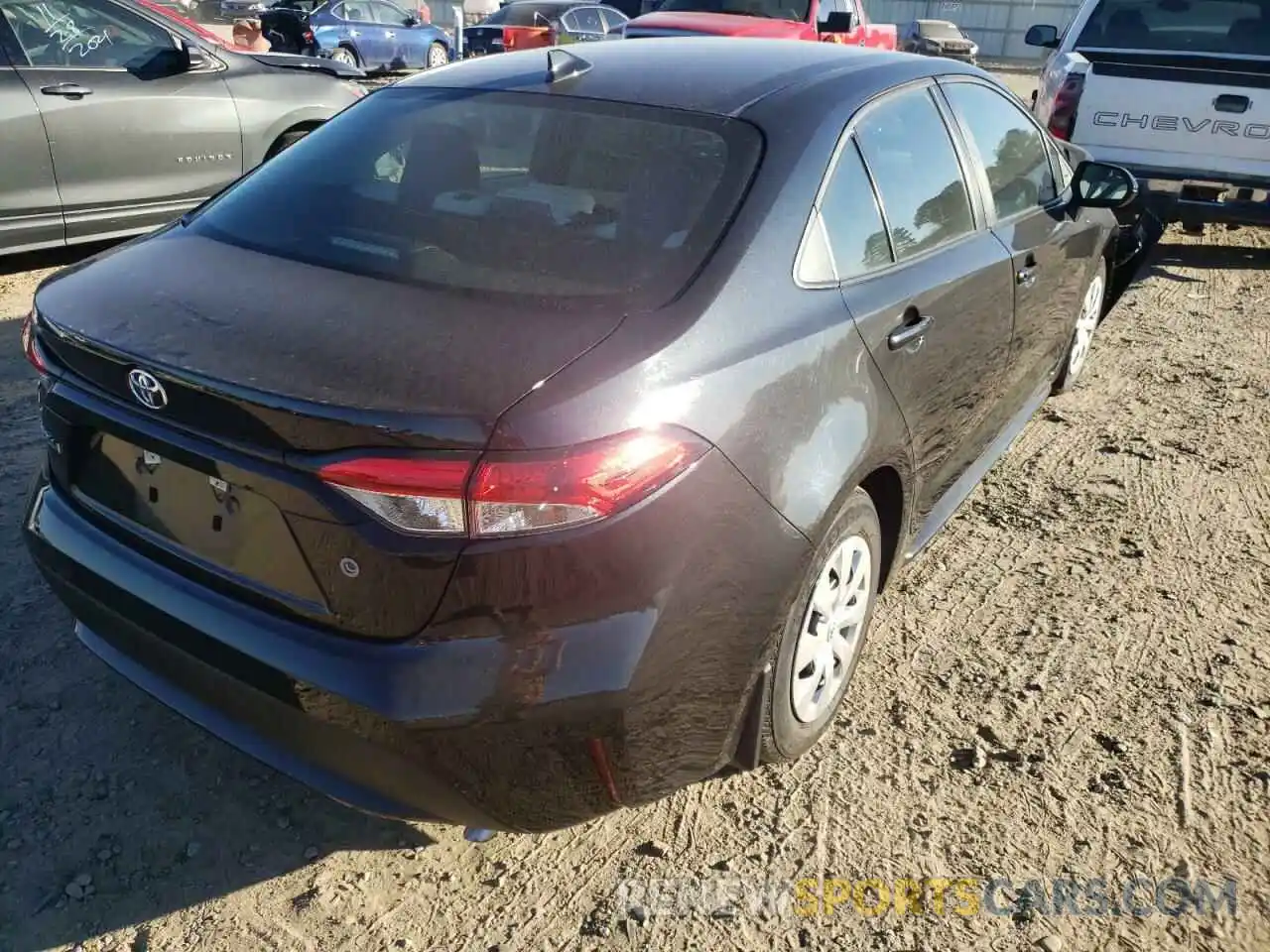 4 Photograph of a damaged car 5YFDPRAE9LP067511 TOYOTA COROLLA 2020