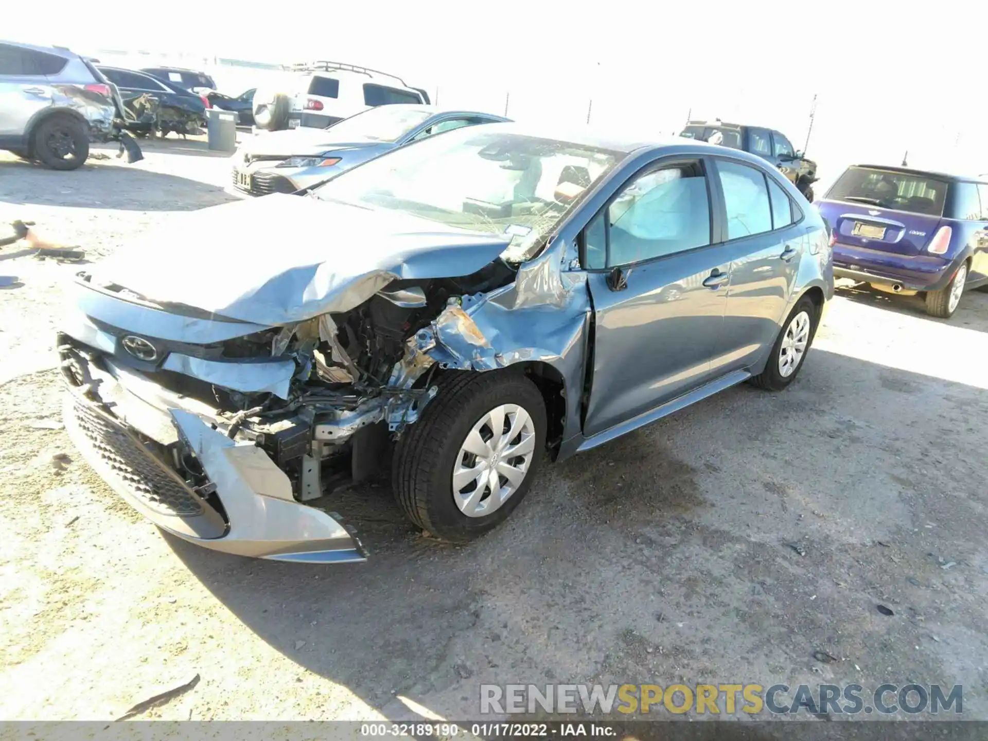 2 Photograph of a damaged car 5YFDPRAE9LP067525 TOYOTA COROLLA 2020