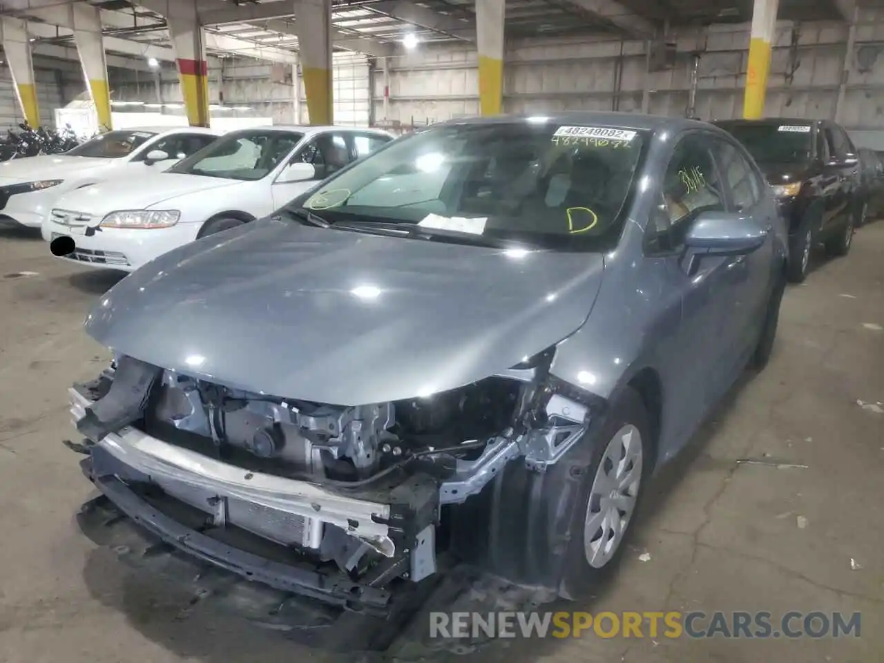 2 Photograph of a damaged car 5YFDPRAE9LP080260 TOYOTA COROLLA 2020