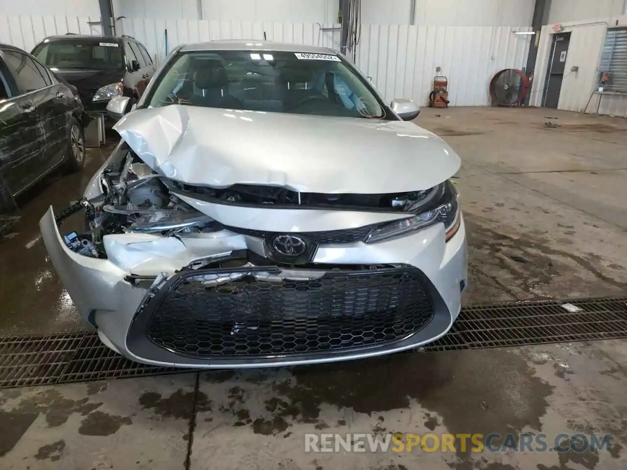 9 Photograph of a damaged car 5YFDPRAEXLP017989 TOYOTA COROLLA 2020