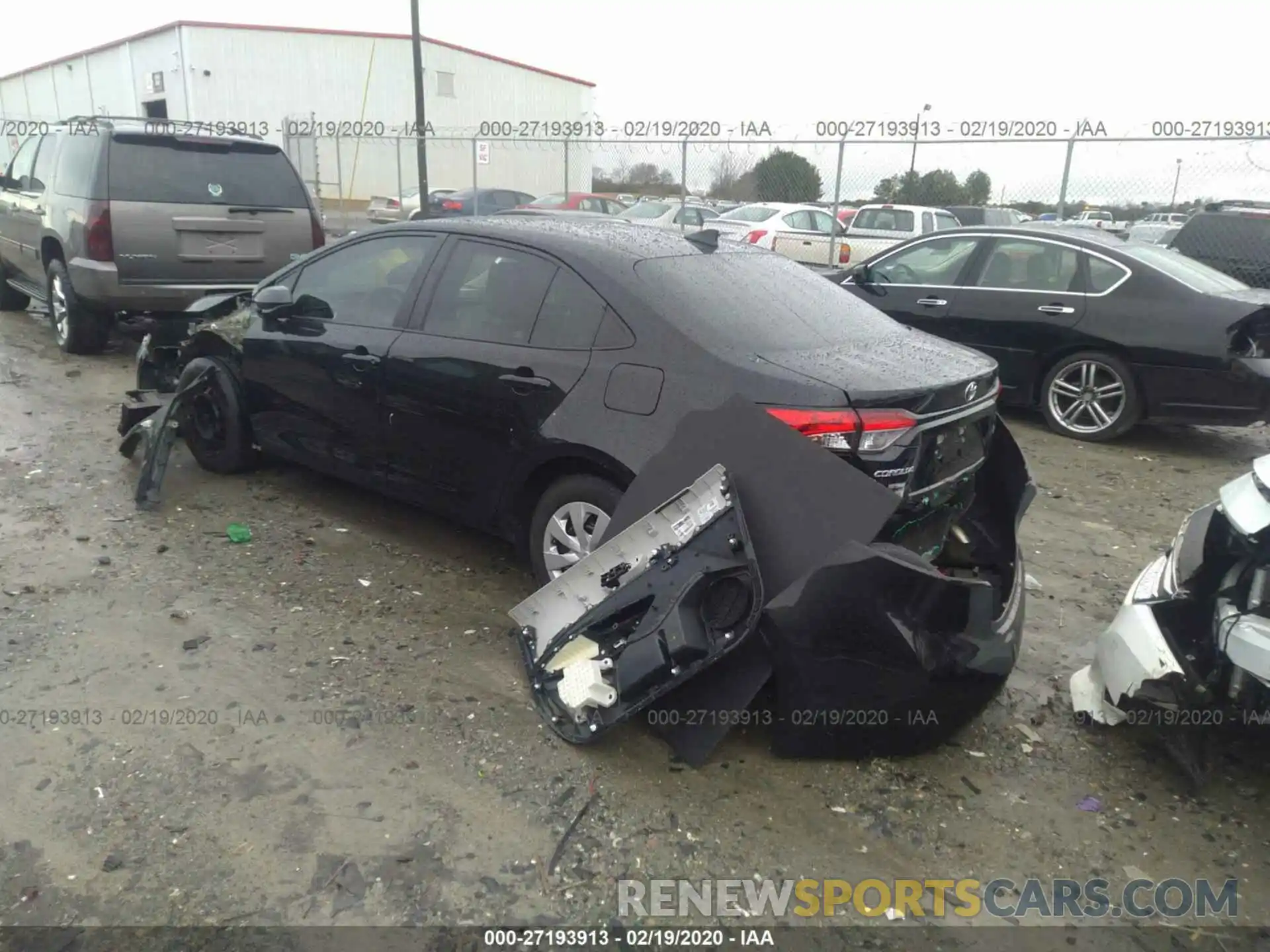 3 Photograph of a damaged car 5YFDPRAEXLP037417 TOYOTA COROLLA 2020