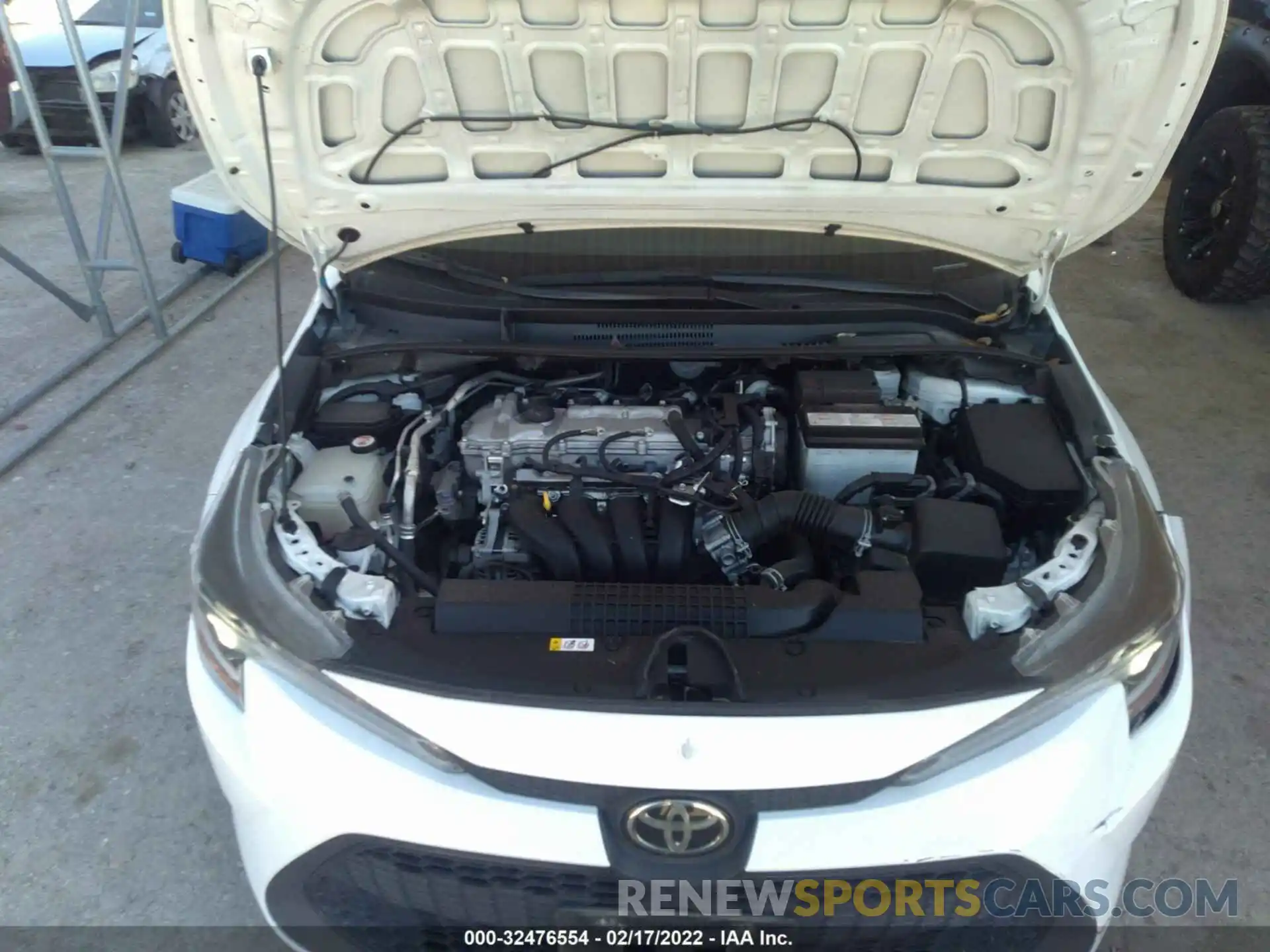 10 Photograph of a damaged car 5YFDPRAEXLP053889 TOYOTA COROLLA 2020