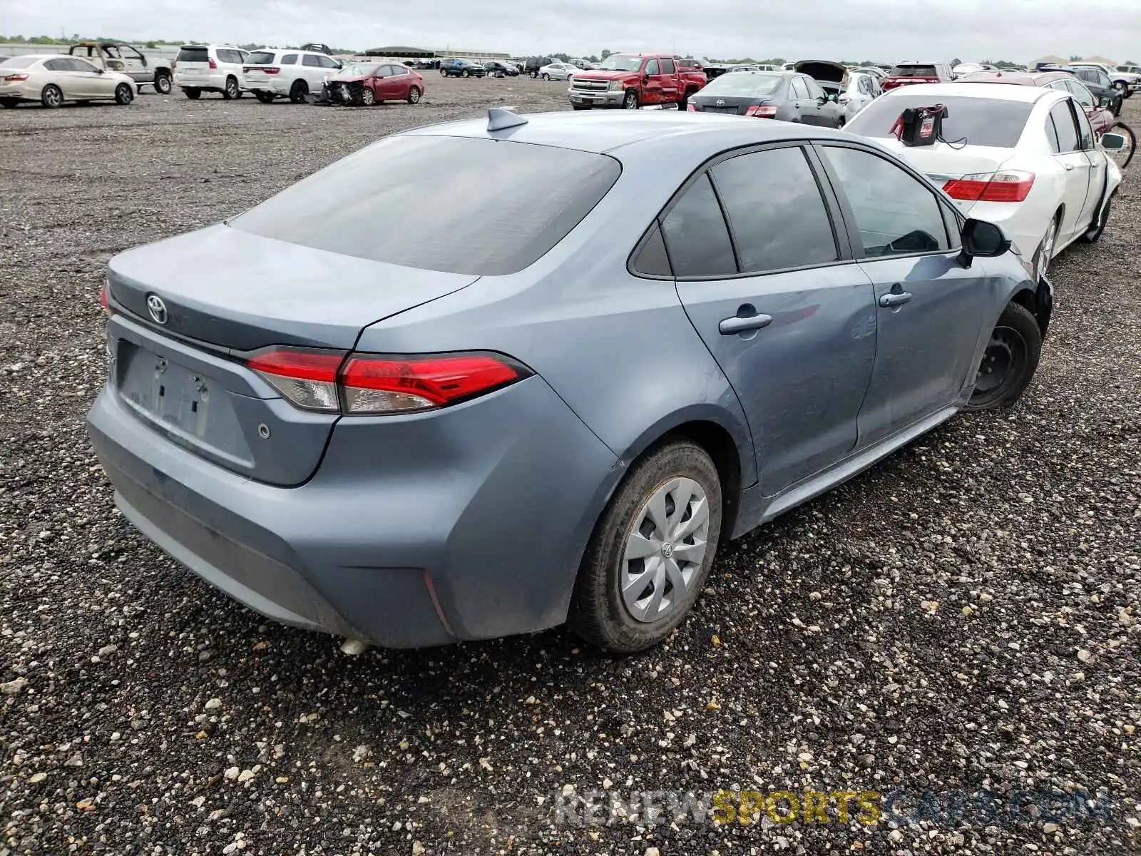 4 Photograph of a damaged car 5YFDPRAEXLP055061 TOYOTA COROLLA 2020