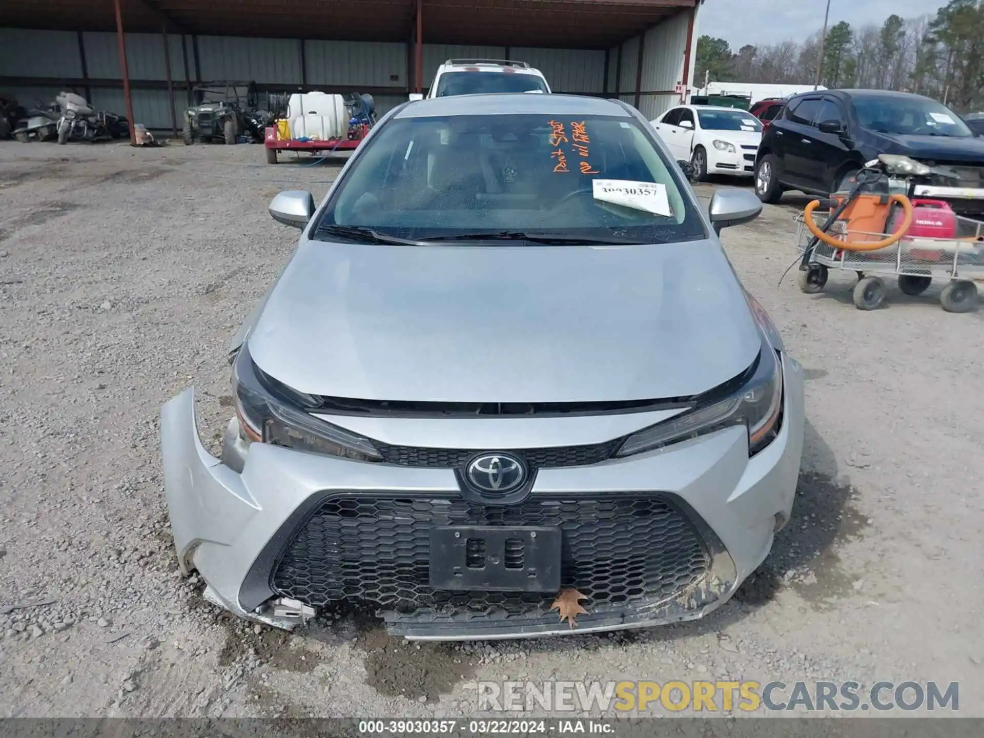 12 Photograph of a damaged car 5YFDPRAEXLP097701 TOYOTA COROLLA 2020