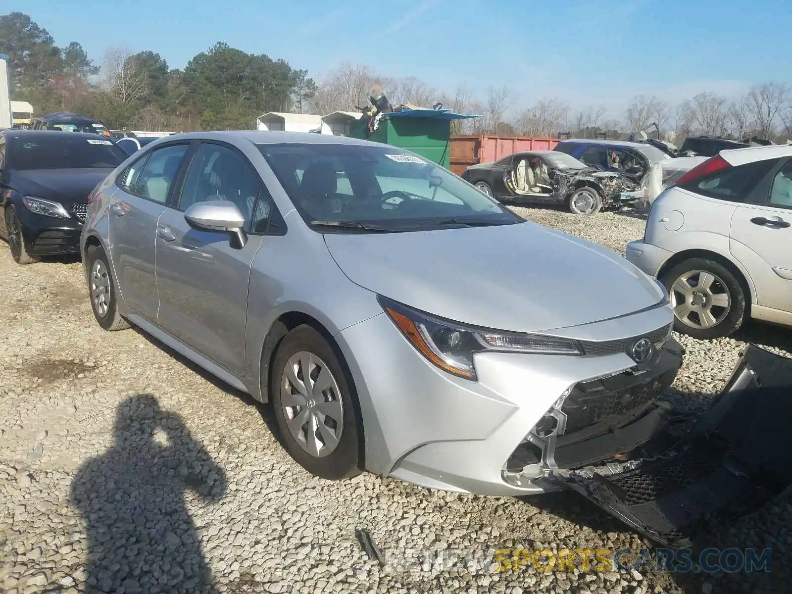 1 Photograph of a damaged car 5YFDPRAEXLP100886 TOYOTA COROLLA 2020