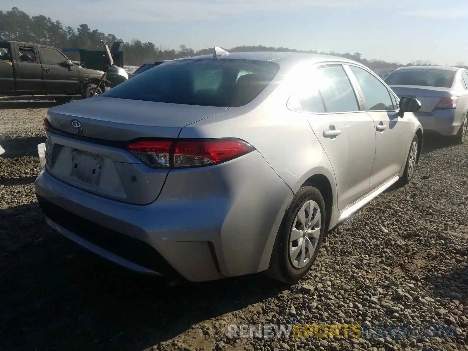 4 Photograph of a damaged car 5YFDPRAEXLP100886 TOYOTA COROLLA 2020