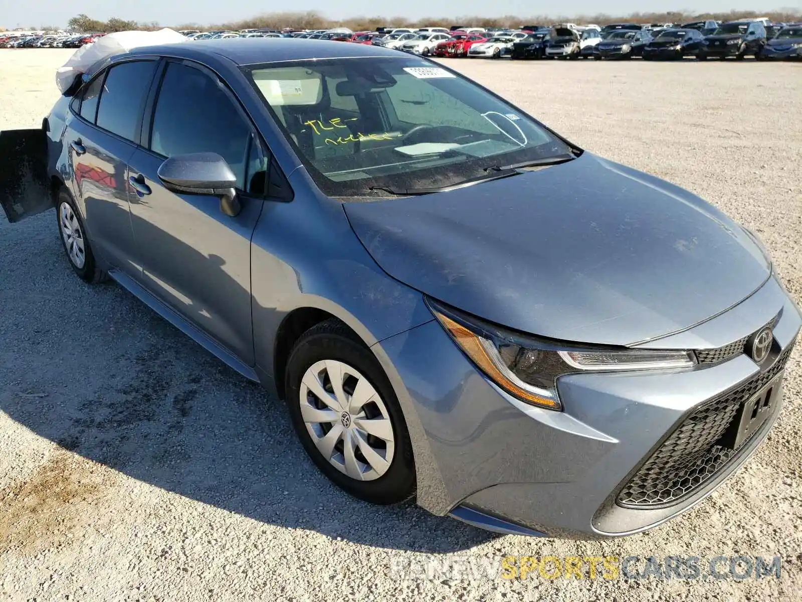 1 Photograph of a damaged car 5YFDPRAEXLP101066 TOYOTA COROLLA 2020