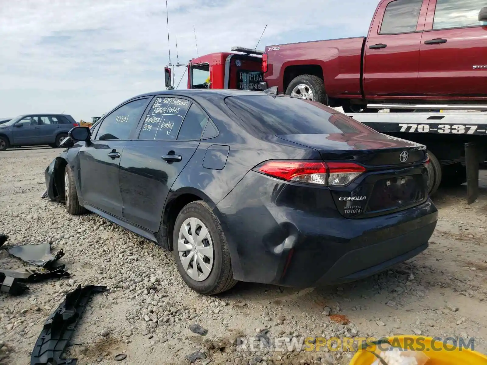 3 Photograph of a damaged car 5YFDPRAEXLP102511 TOYOTA COROLLA 2020