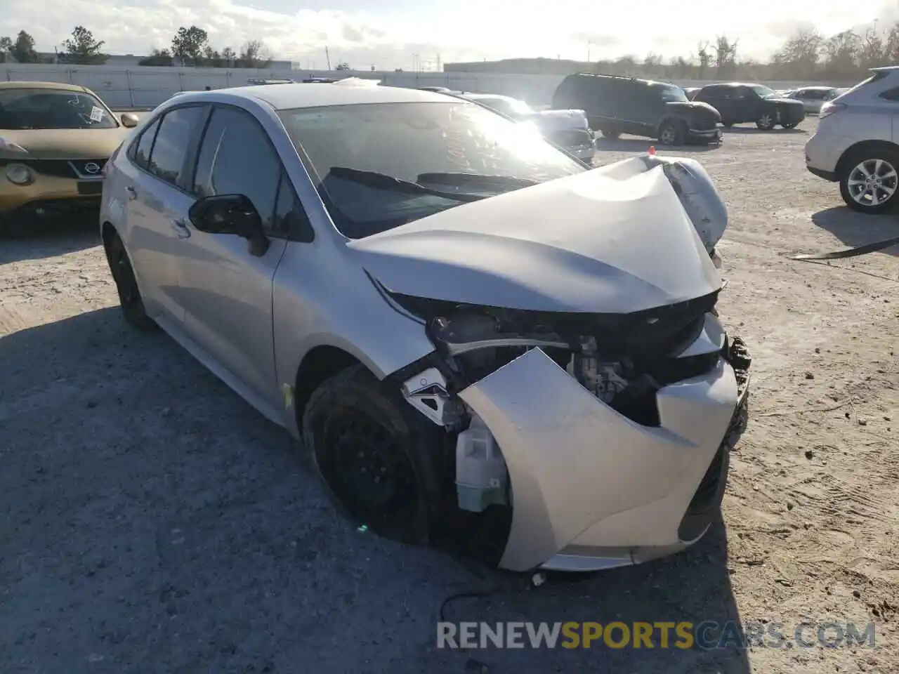 1 Photograph of a damaged car 5YFDPRAEXLP121656 TOYOTA COROLLA 2020