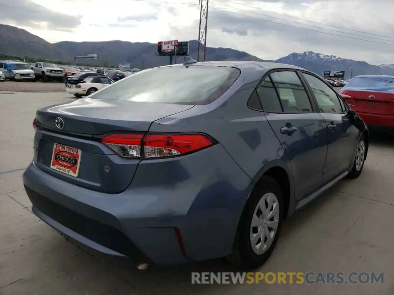 4 Photograph of a damaged car 5YFDPRAEXLP127652 TOYOTA COROLLA 2020