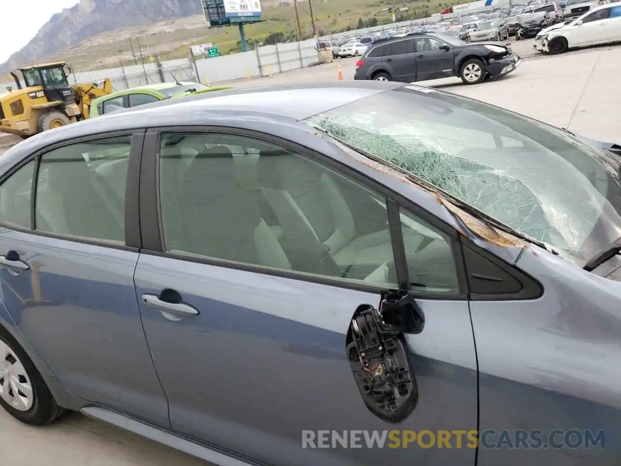 9 Photograph of a damaged car 5YFDPRAEXLP127652 TOYOTA COROLLA 2020