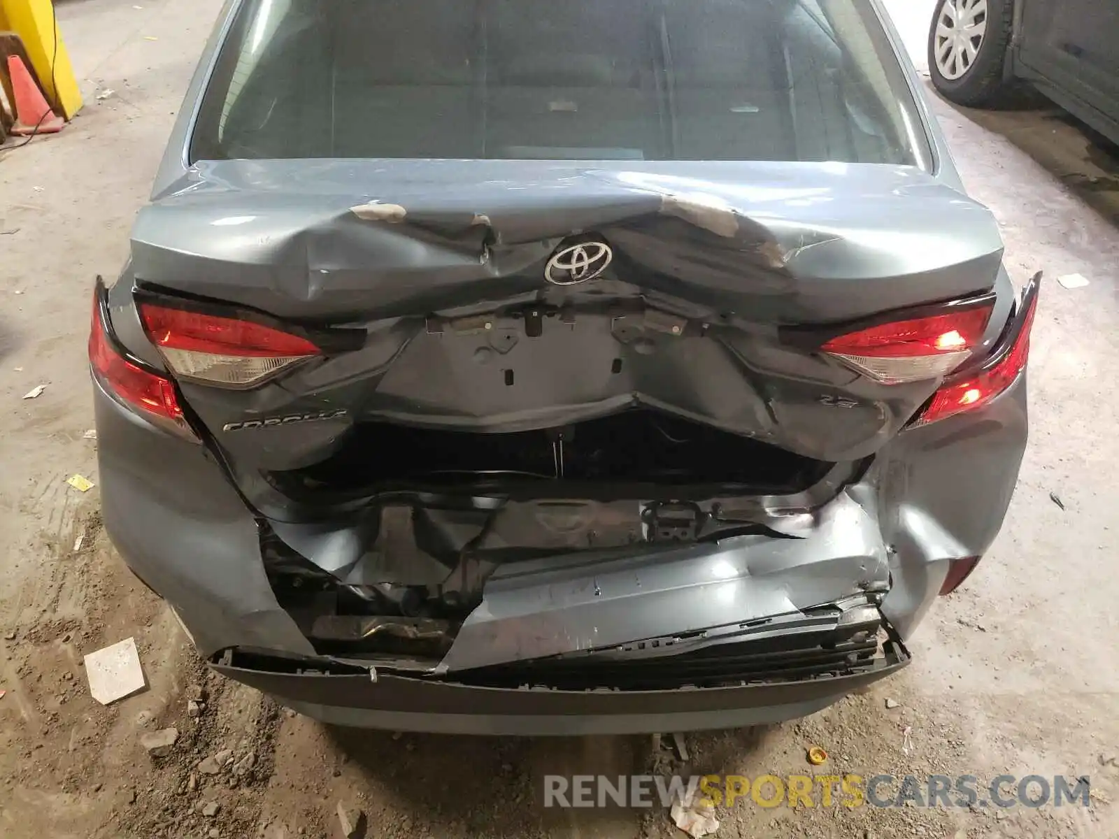 9 Фотография поврежденного автомобиля 5YFEPRAE0LP002986 TOYOTA COROLLA 2020