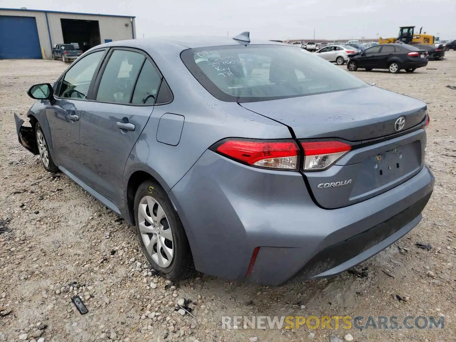 3 Photograph of a damaged car 5YFEPRAE0LP004009 TOYOTA COROLLA 2020