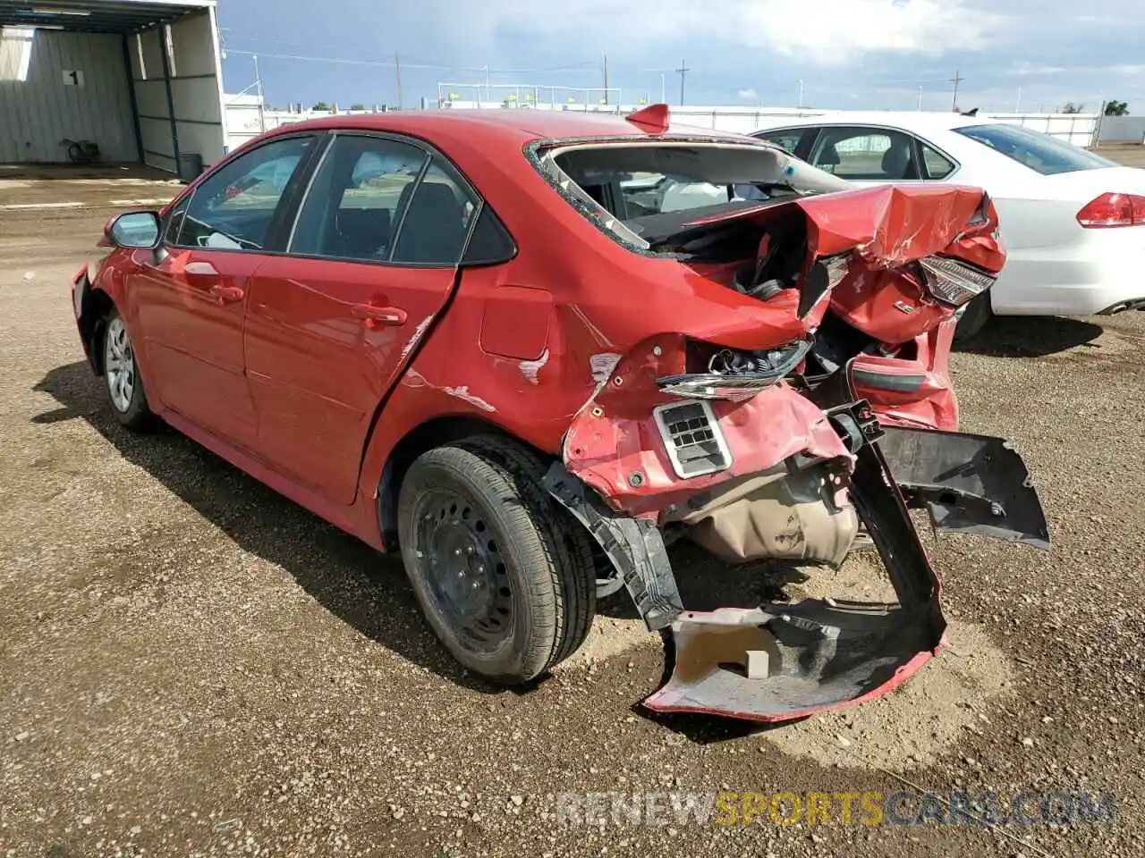 3 Photograph of a damaged car 5YFEPRAE0LP004253 TOYOTA COROLLA 2020