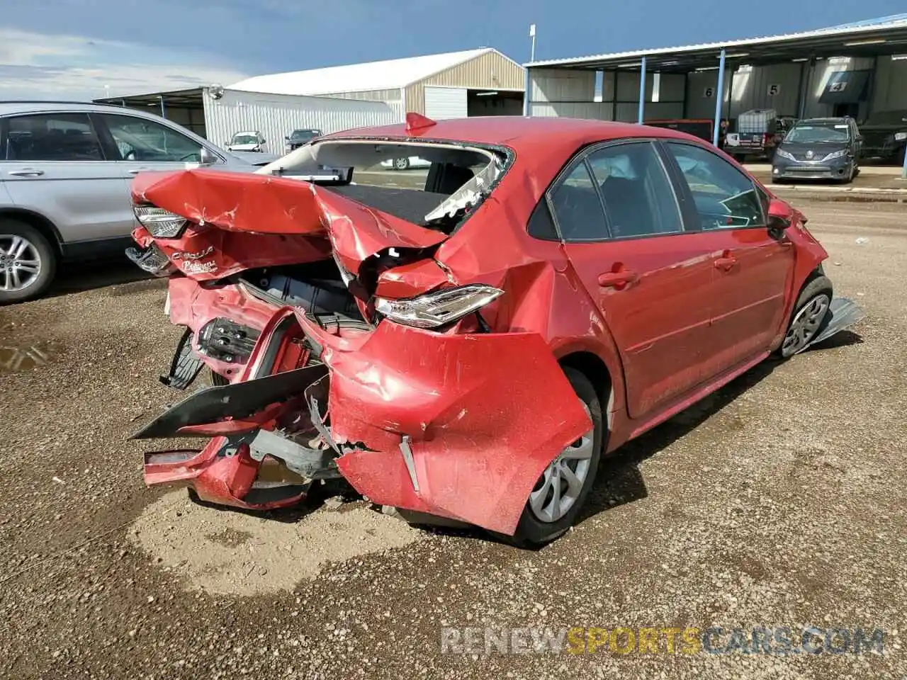 4 Photograph of a damaged car 5YFEPRAE0LP004253 TOYOTA COROLLA 2020